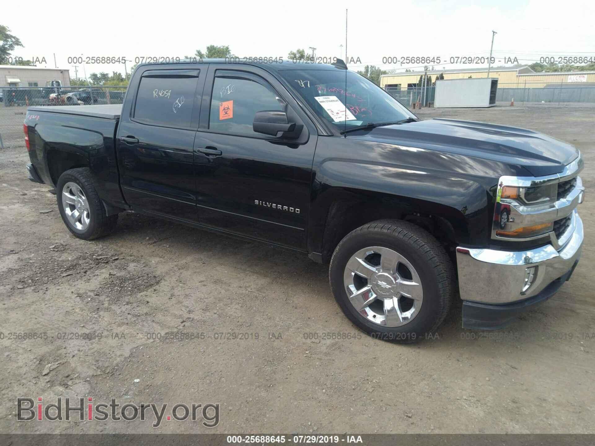 Photo 3GCUKRER0JG238662 - CHEVROLET SILVERADO 2018