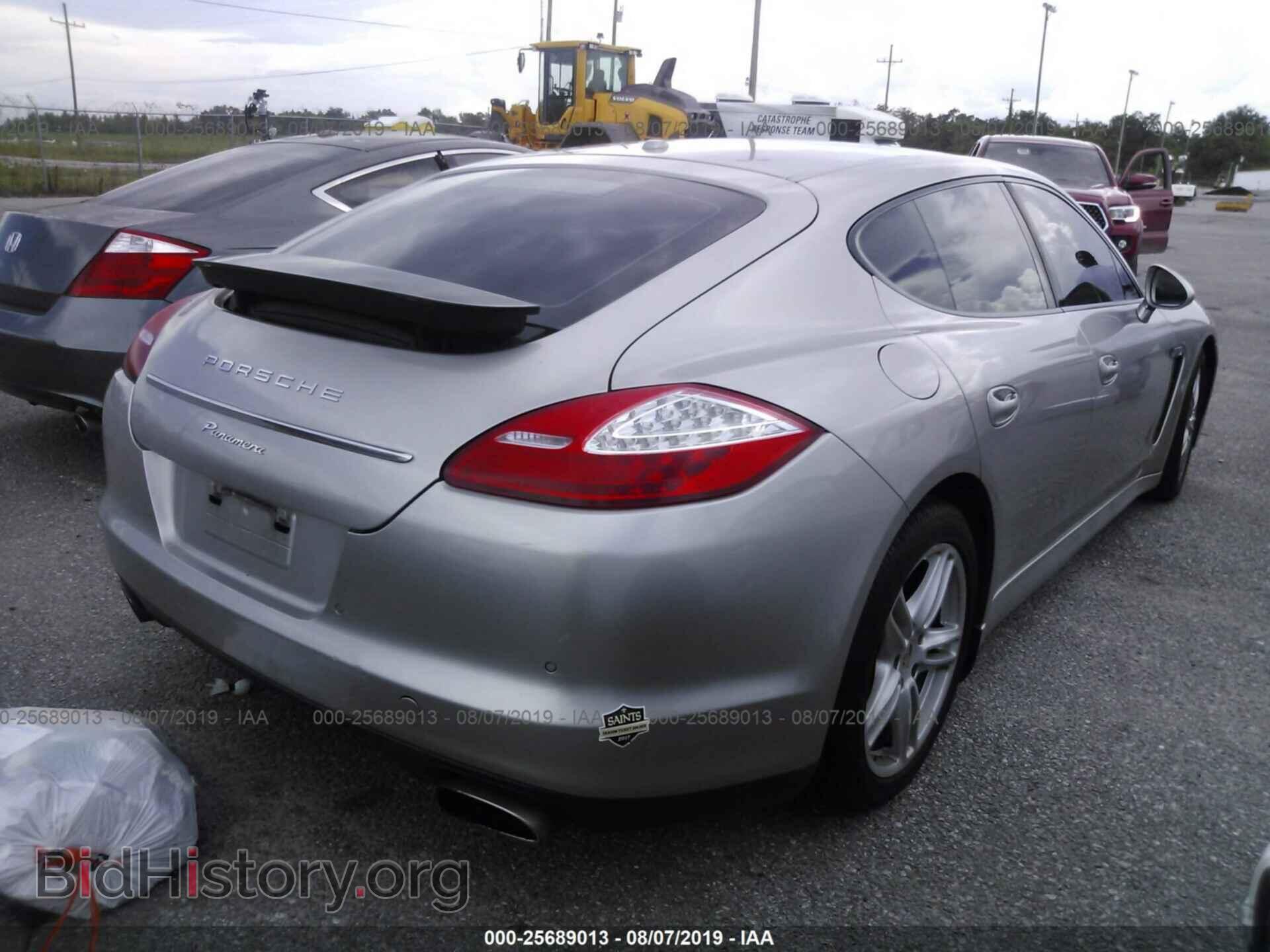 2011 PORSCHE PANAMERA - VIN: WP0AA2A77BL012771 - Photo 4