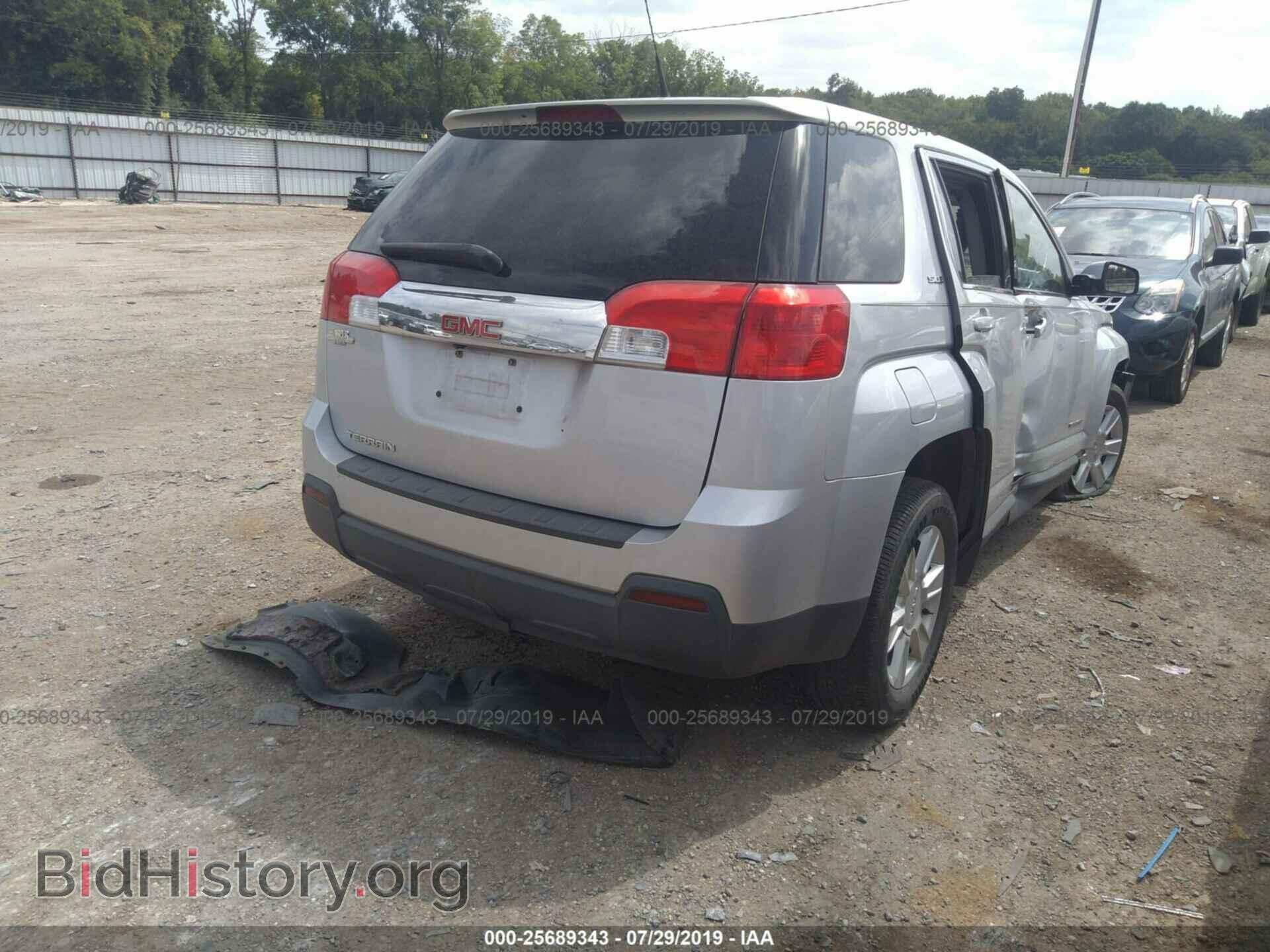 2010 GMC TERRAIN - VIN: 2CTALBEW7A6377541 - Photo 4