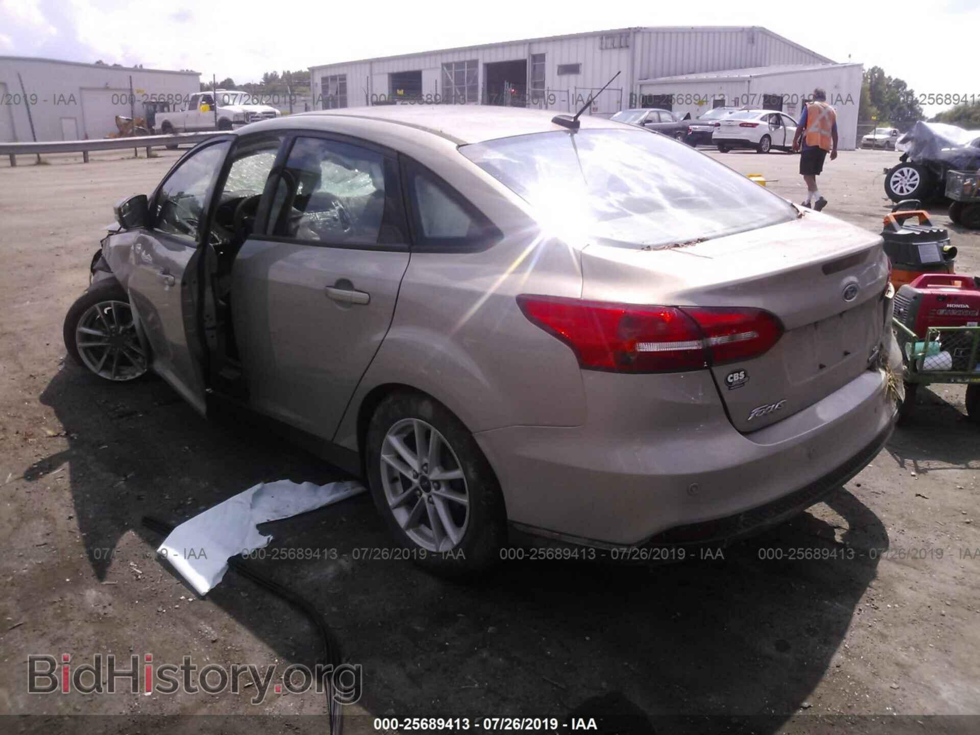 2015 FORD FOCUS - VIN: 1FADP3F29FL214246 - Photo 3