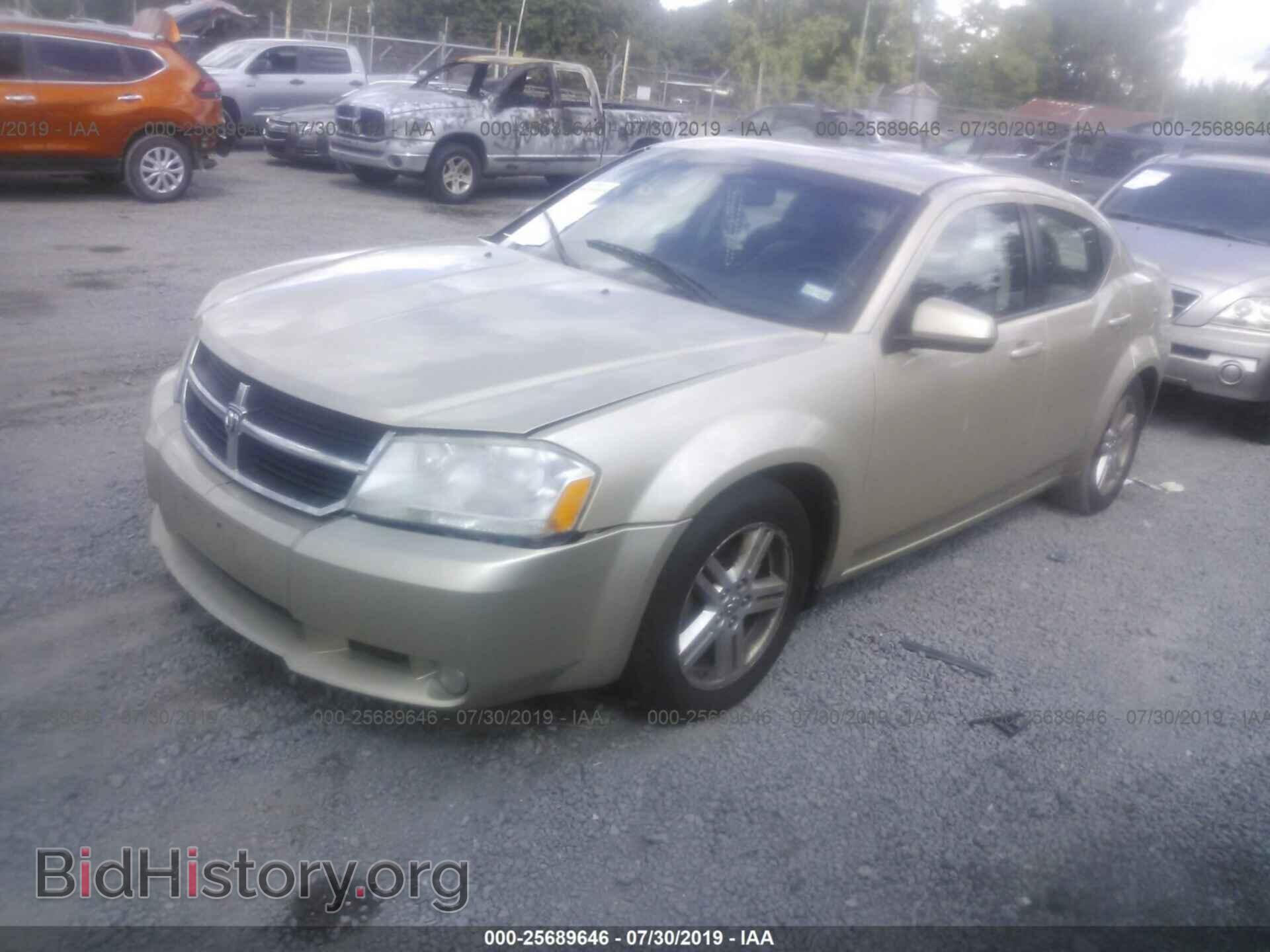 2010 DODGE AVENGER - VIN: 1B3CC5FB0AN236213 - Photo 2