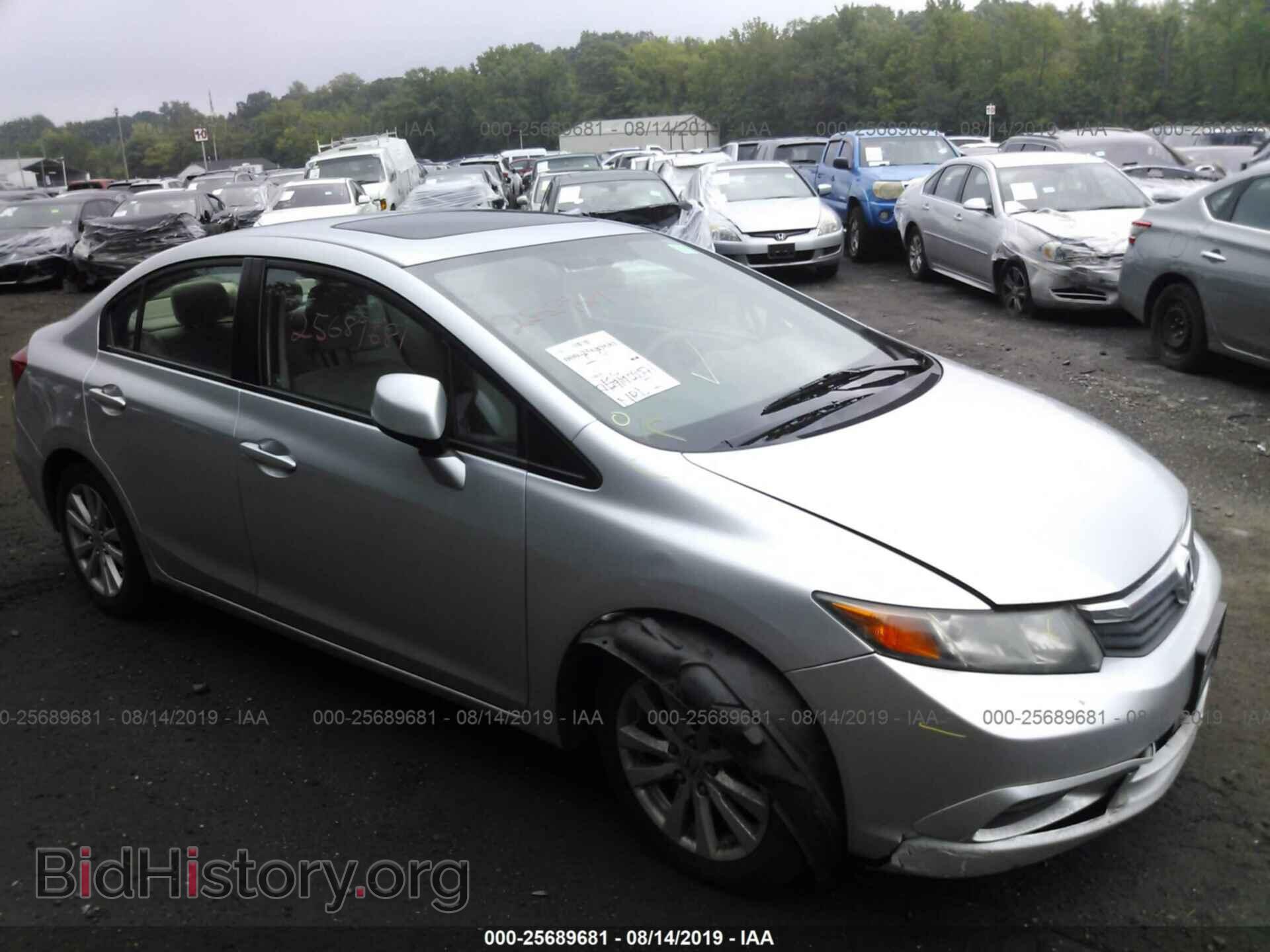 Photo 2HGFB2F82CH320063 - HONDA CIVIC 2012