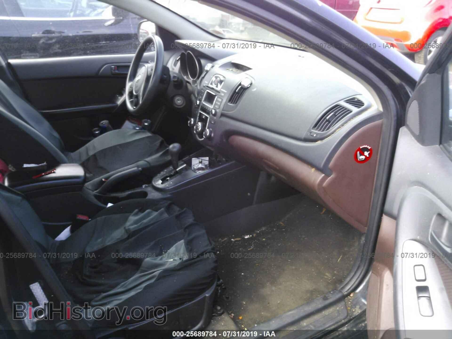 2010 KIA FORTE - VIN: KNAFU4A26A5123003 - Photo 5