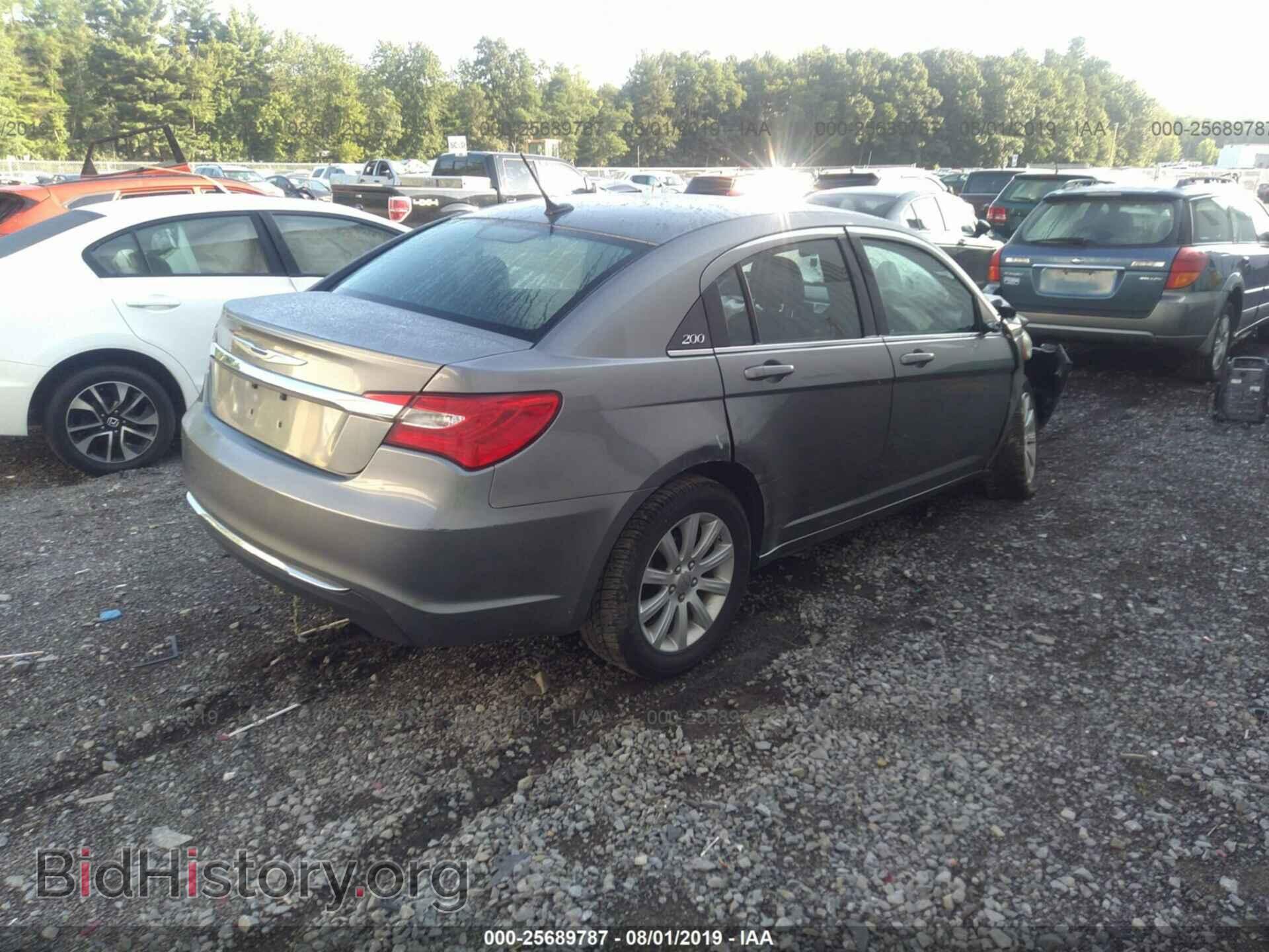 2013 CHRYSLER 200 - VIN: 1C3CCBBB9DN600687 - Photo 4