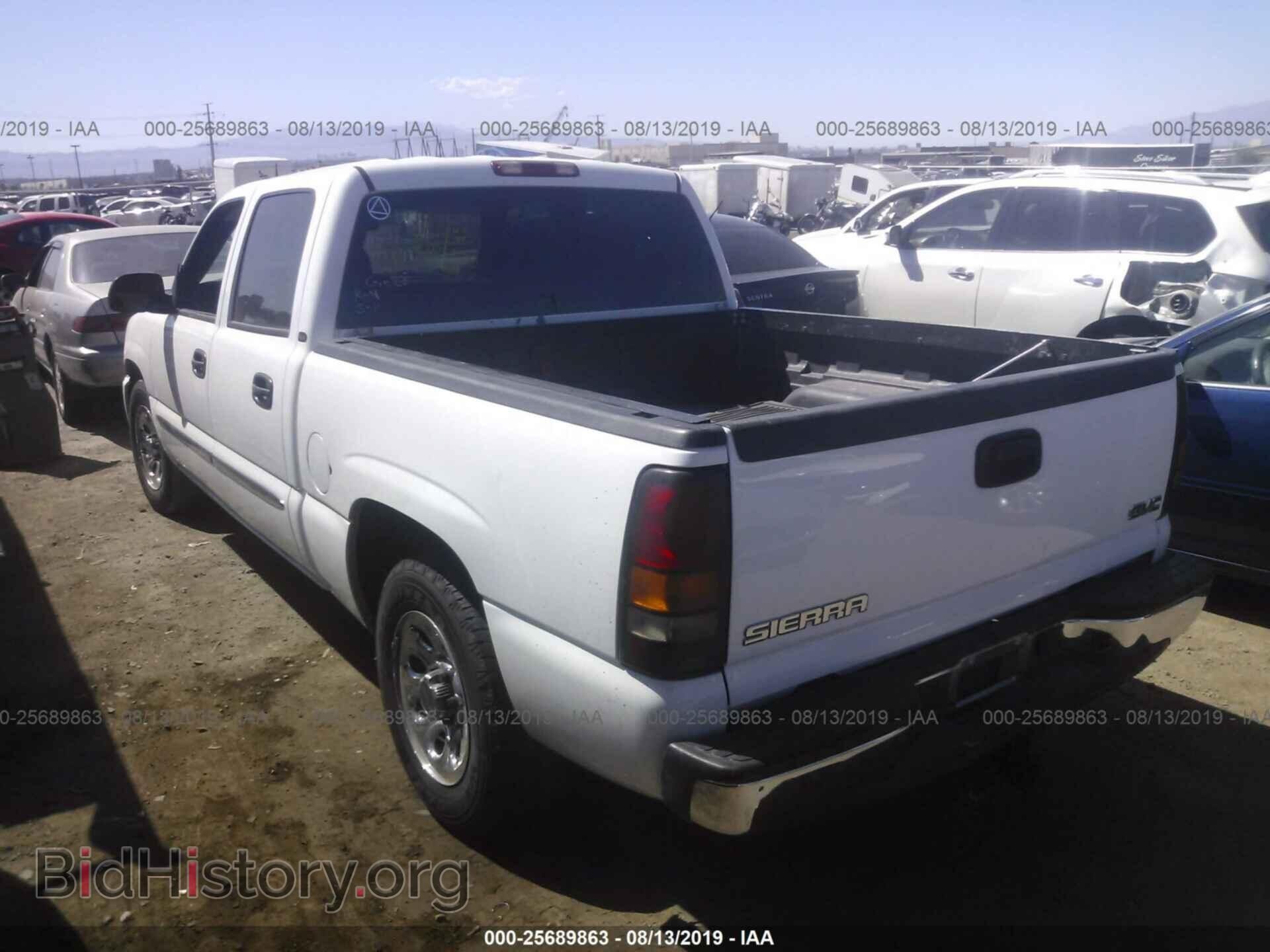 2005 GMC NEW SIERRA - VIN: 2GTEC13T651108580 - Фото 3