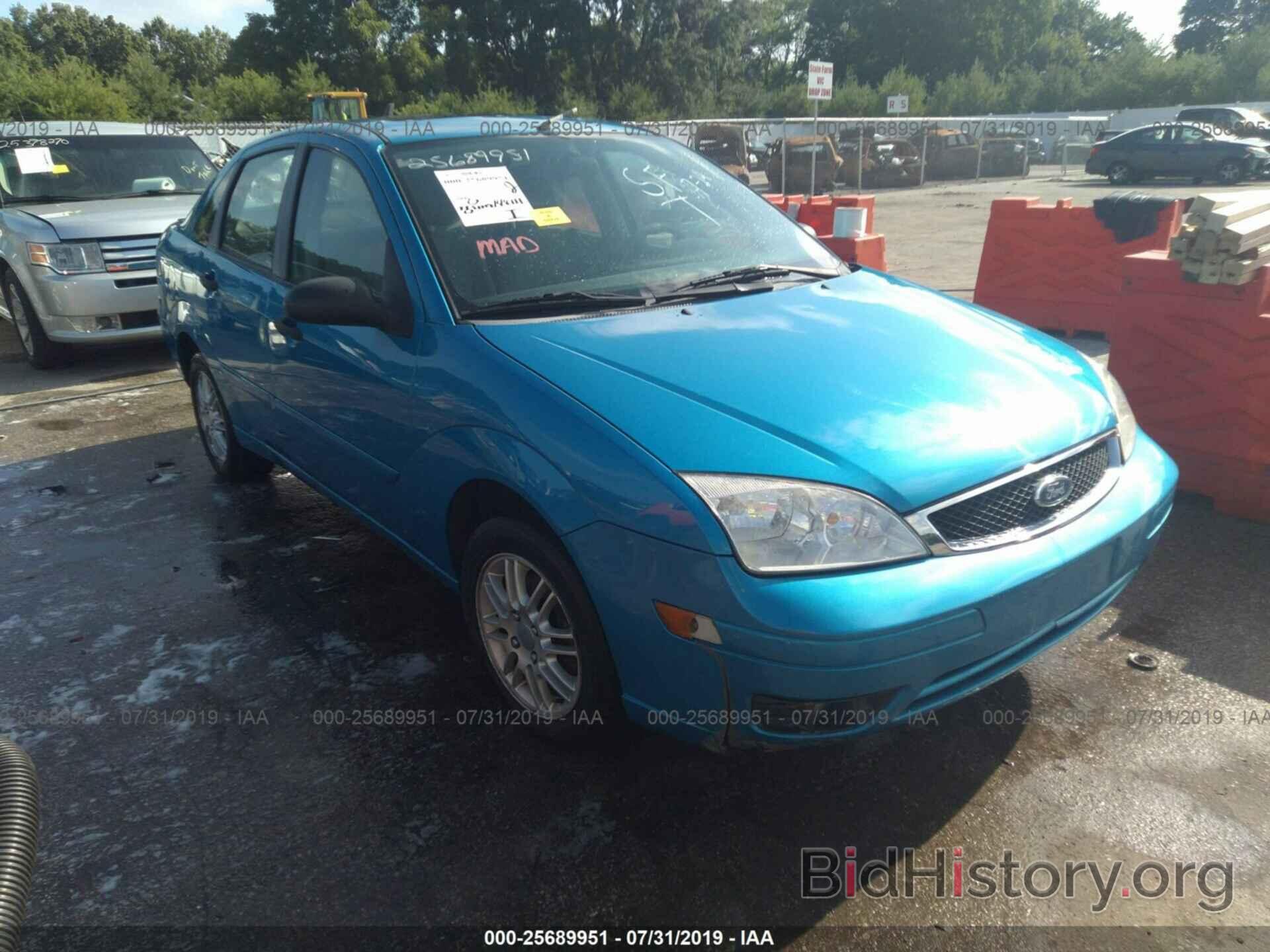 Photo 1FAHP34N97W307105 - FORD FOCUS 2007