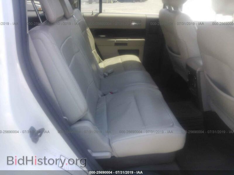 2011 Ford FLEX (VIN 2FMGK5CCXBBD34206) — photo 8 of 10