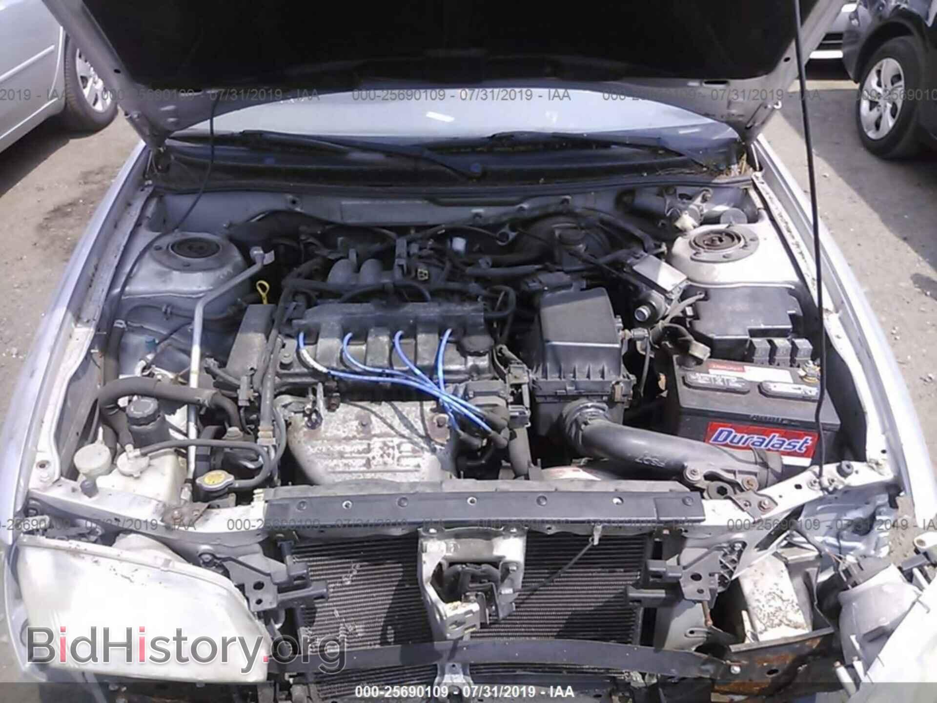 2000 MAZDA 626 - VIN: 1YVGF22C5Y5118893 - Фото 10