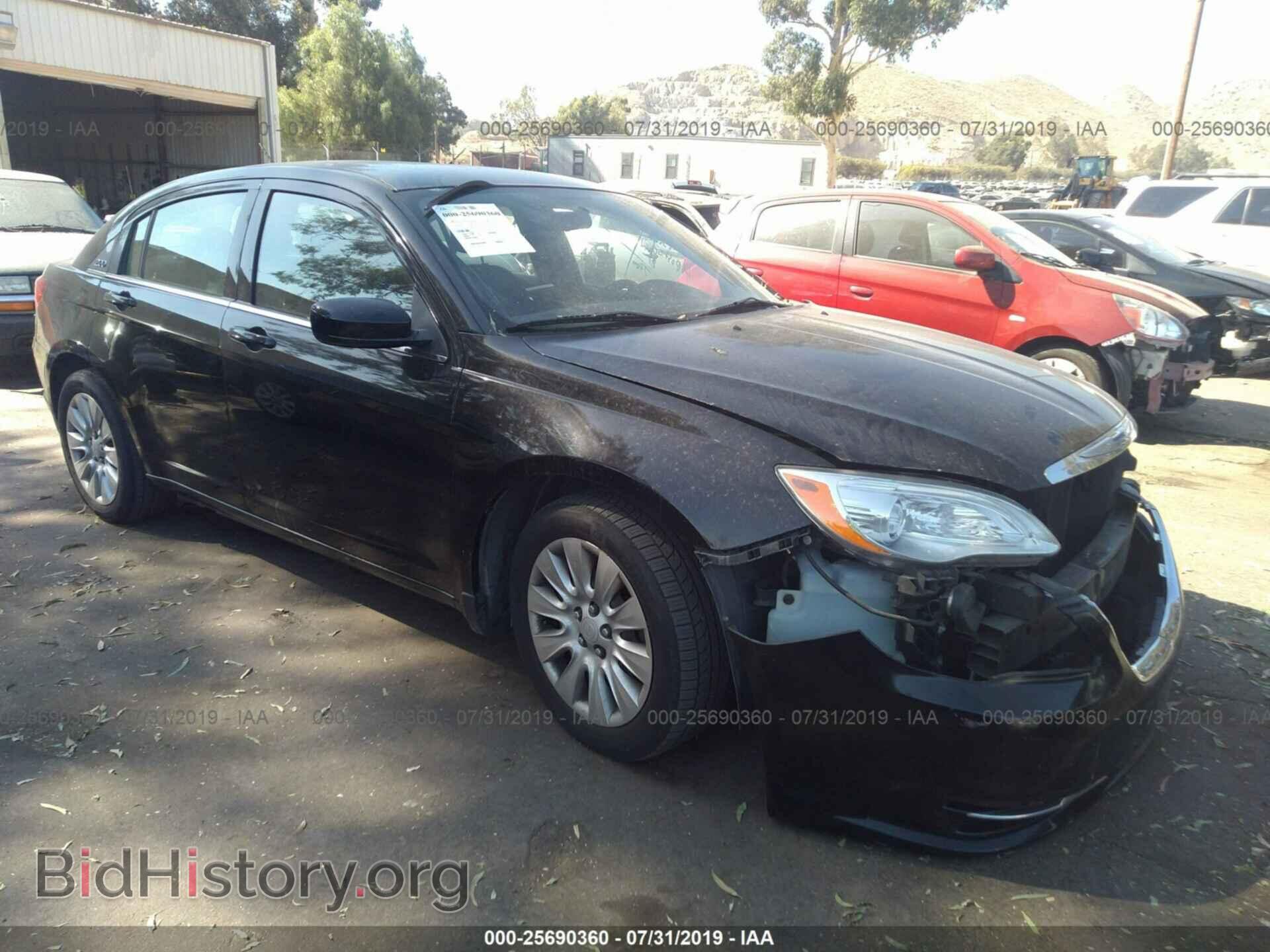 Фотография 1C3CCBAB2CN330251 - CHRYSLER 200 2012