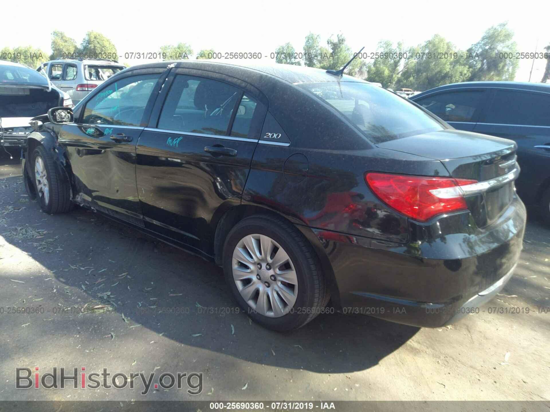 2012 CHRYSLER 200 - VIN: 1C3CCBAB2CN330251 - Фото 3