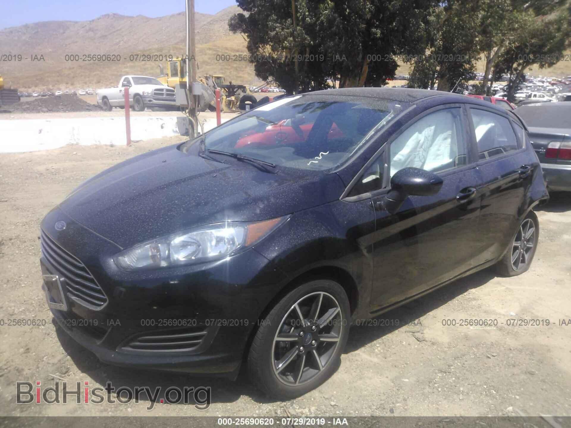 2017 FORD FIESTA - VIN: 3FADP4EJXHM159676 - Фото 2