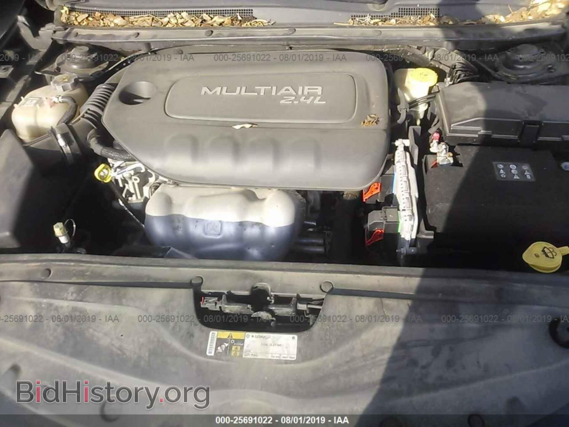 2015 CHRYSLER 200 - VIN: 1C3CCCCB5FN545260 - Photo 10