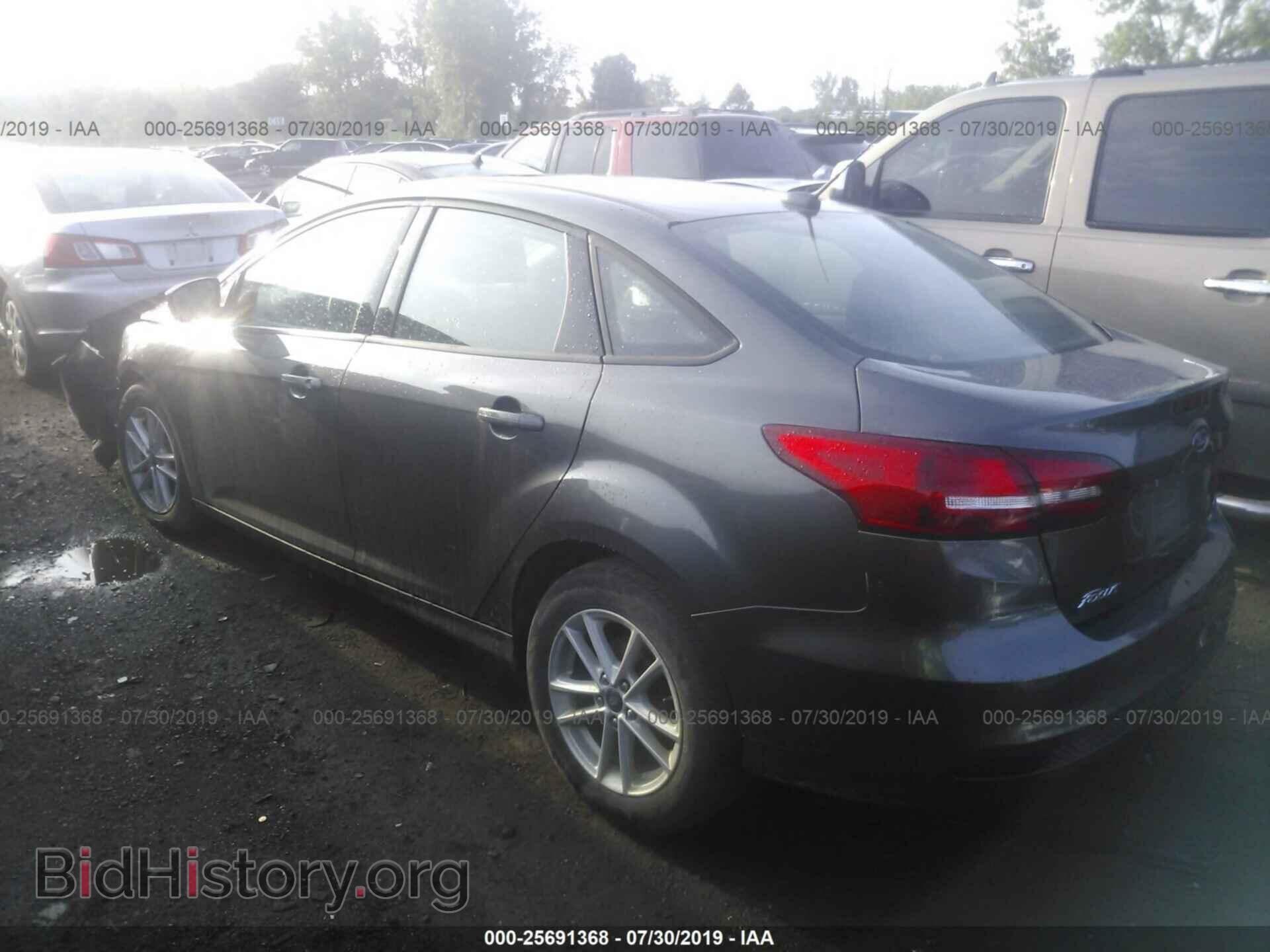 2017 FORD FOCUS - VIN: 1FADP3F23HL302678 - Photo 3