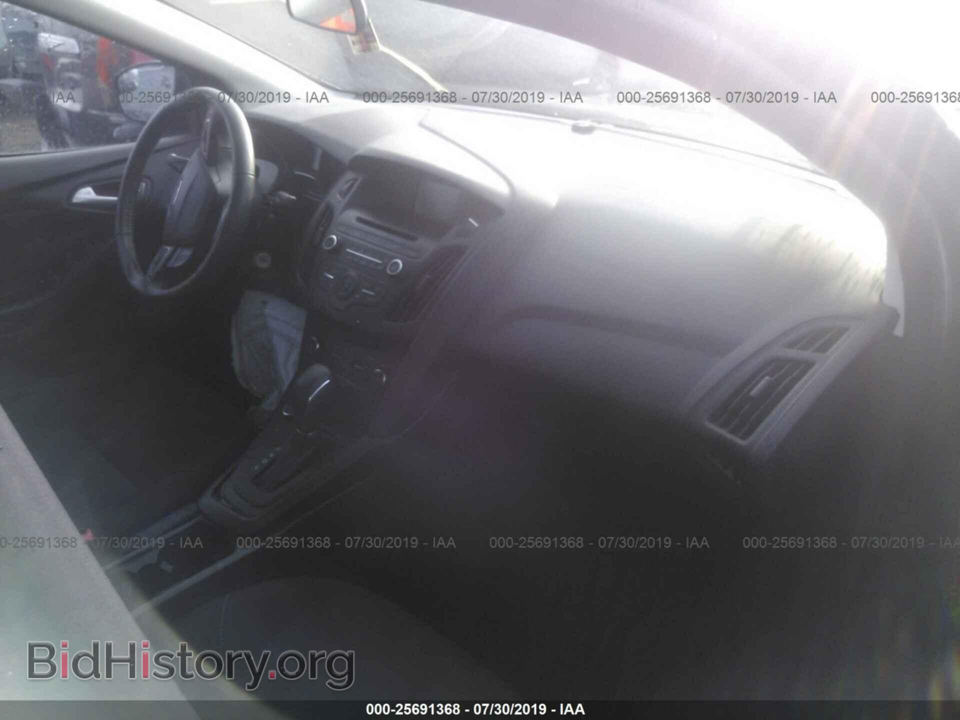 2017 FORD FOCUS - VIN: 1FADP3F23HL302678 - Photo 5