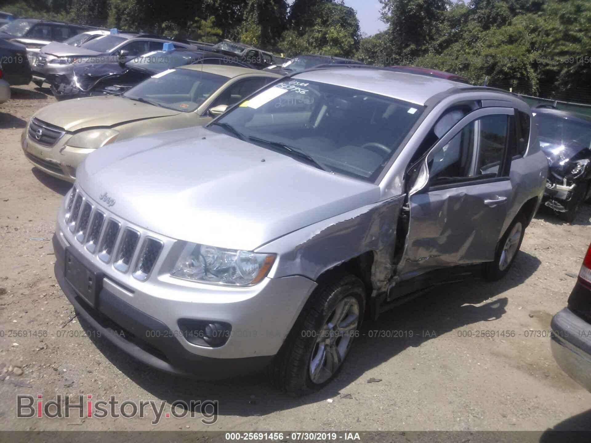 2012 JEEP COMPASS - VIN: 1C4NJDBB6CD621328 - Фото 2