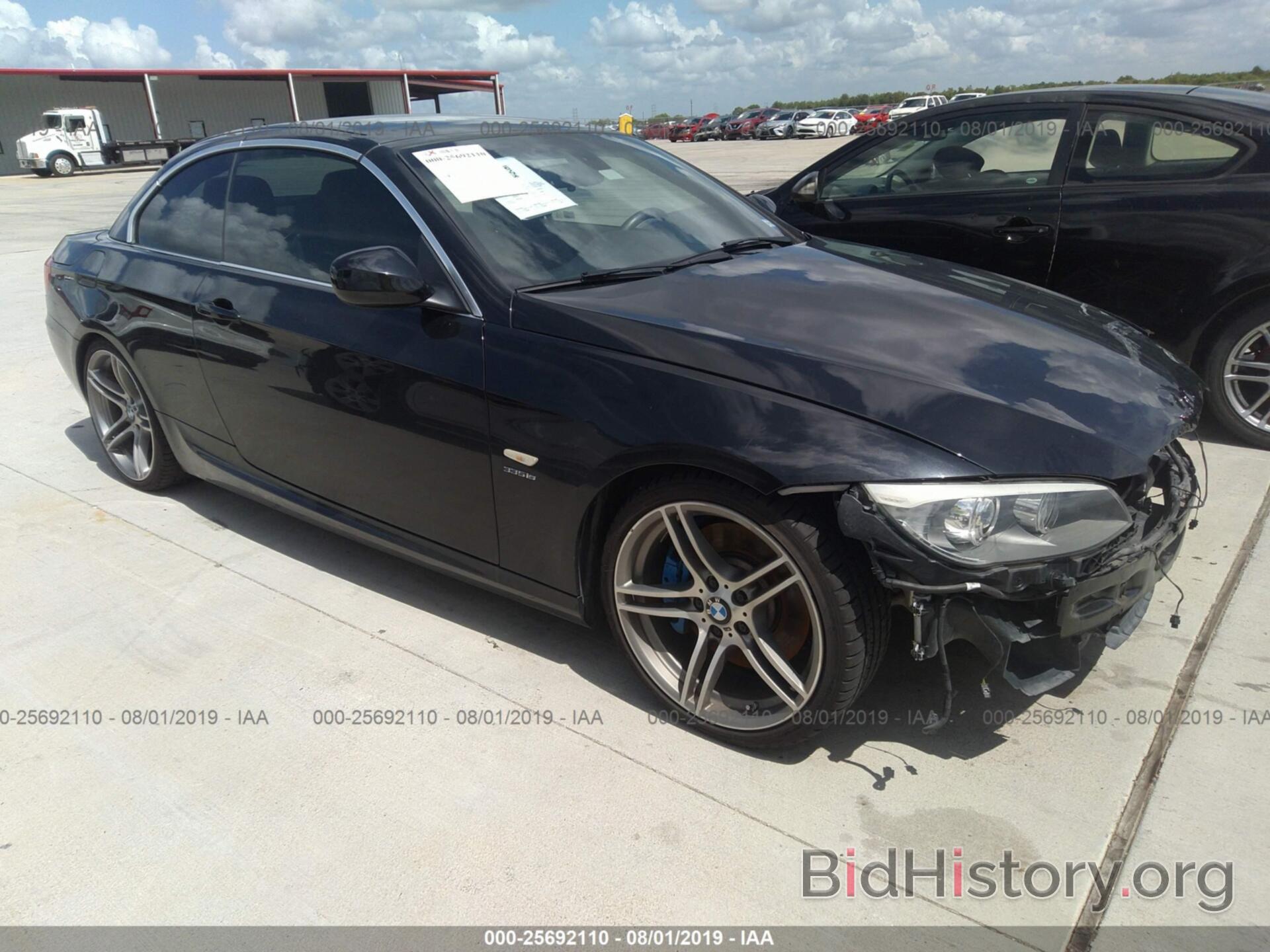 Photo WBADX1C51CE825480 - BMW 335 2012