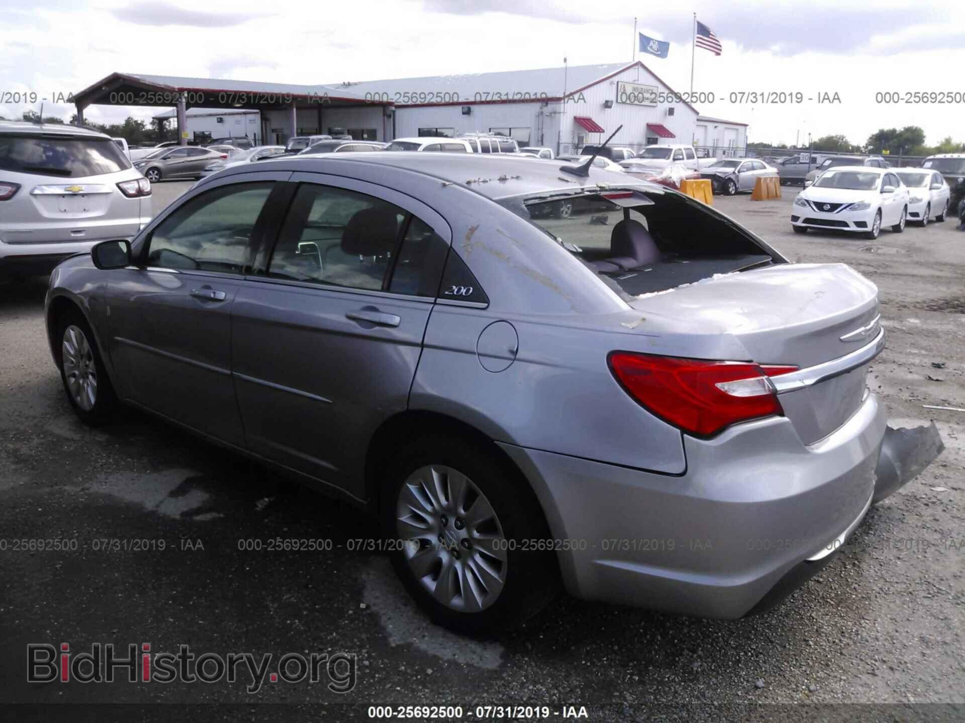 2013 CHRYSLER 200 - VIN: 1C3CCBAB0DN611563 - Photo 3