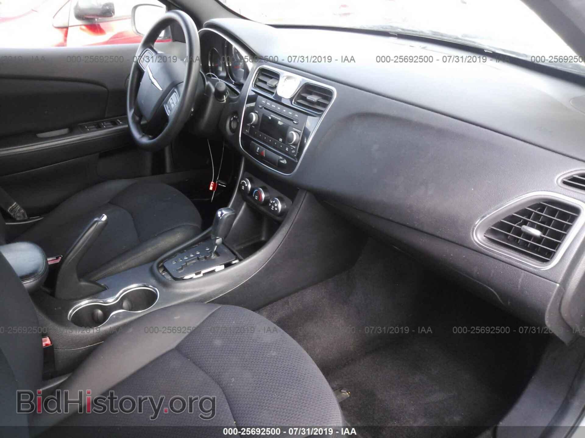 2013 CHRYSLER 200 - VIN: 1C3CCBAB0DN611563 - Photo 5