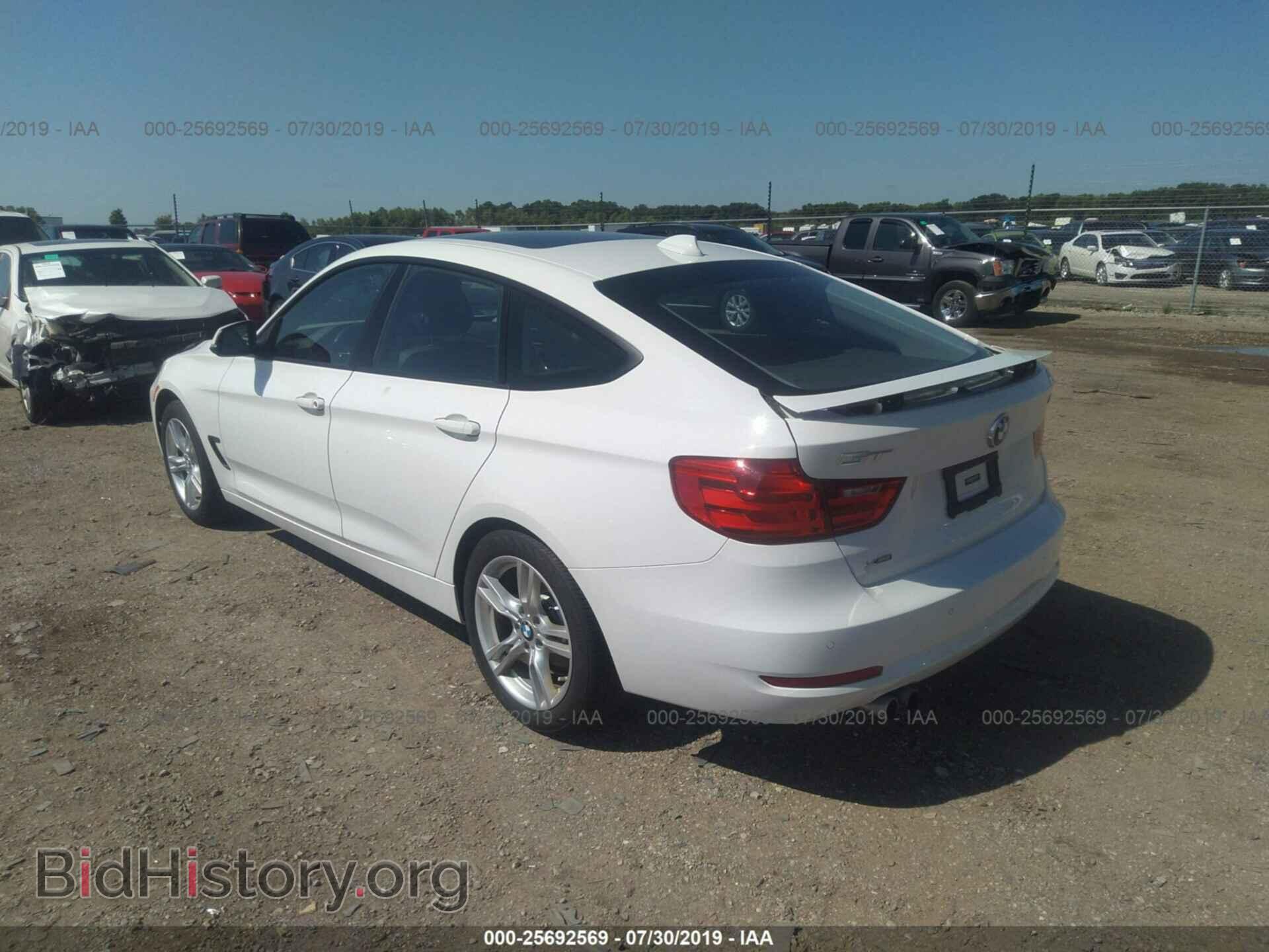 2015 BMW 328 - VIN: WBA3X5C58FD562255 - Фото 3