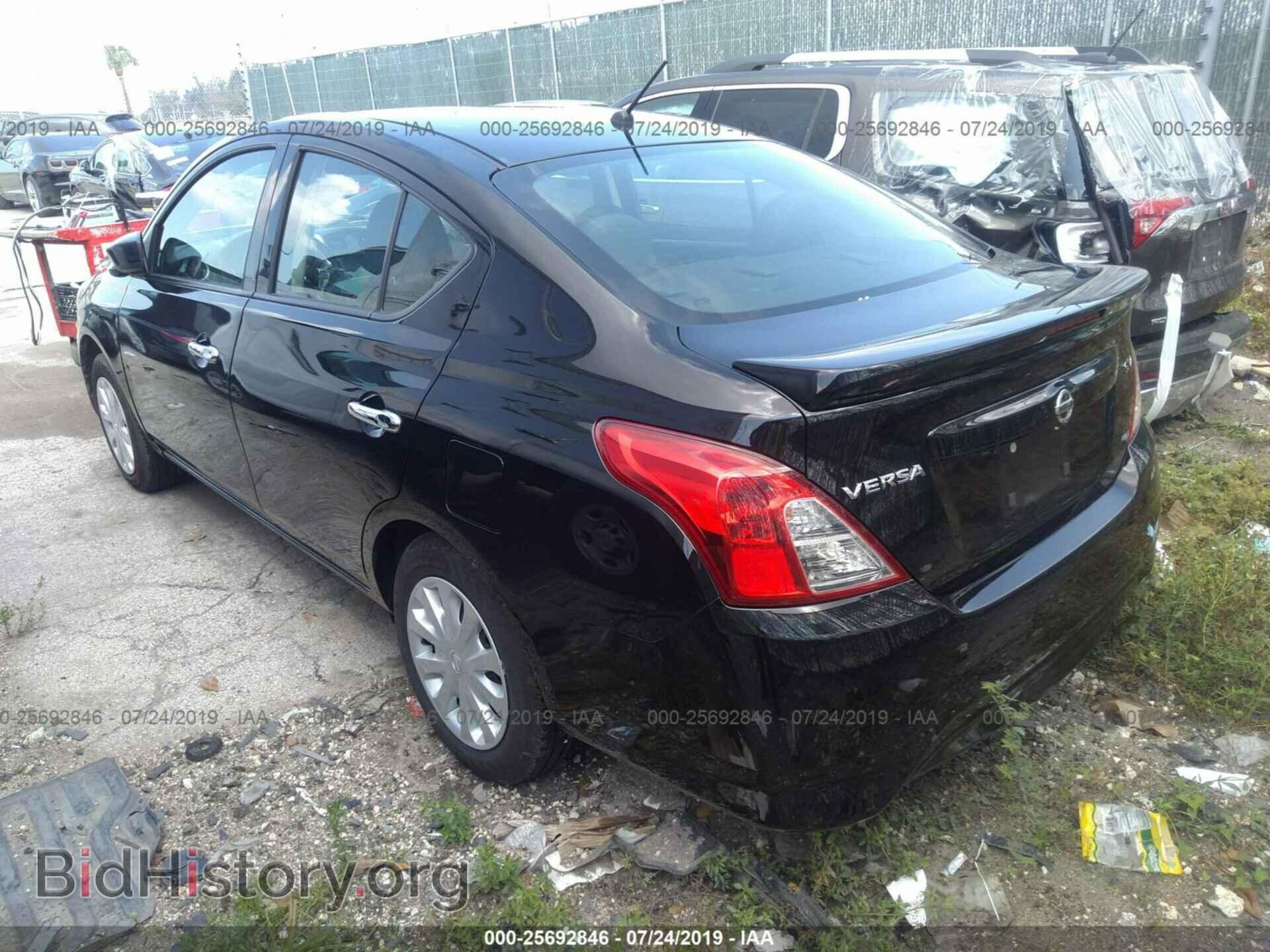 2019 NISSAN VERSA - VIN: 3N1CN7AP3KL815403 - Фото 3