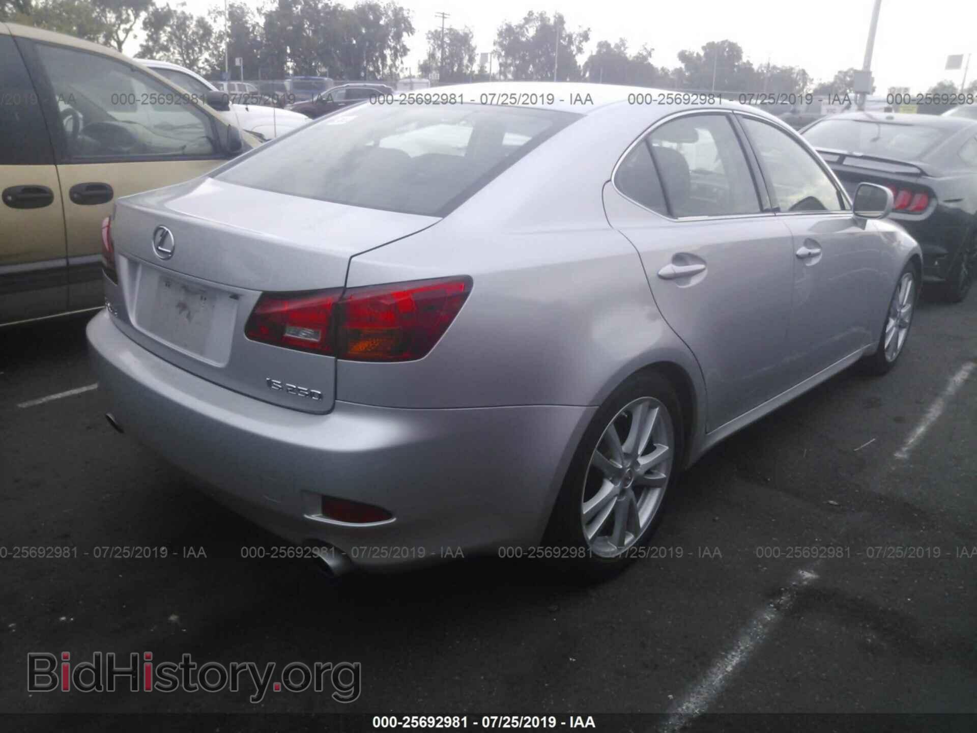 2006 LEXUS IS - VIN: JTHBK262862002131 - Photo 4