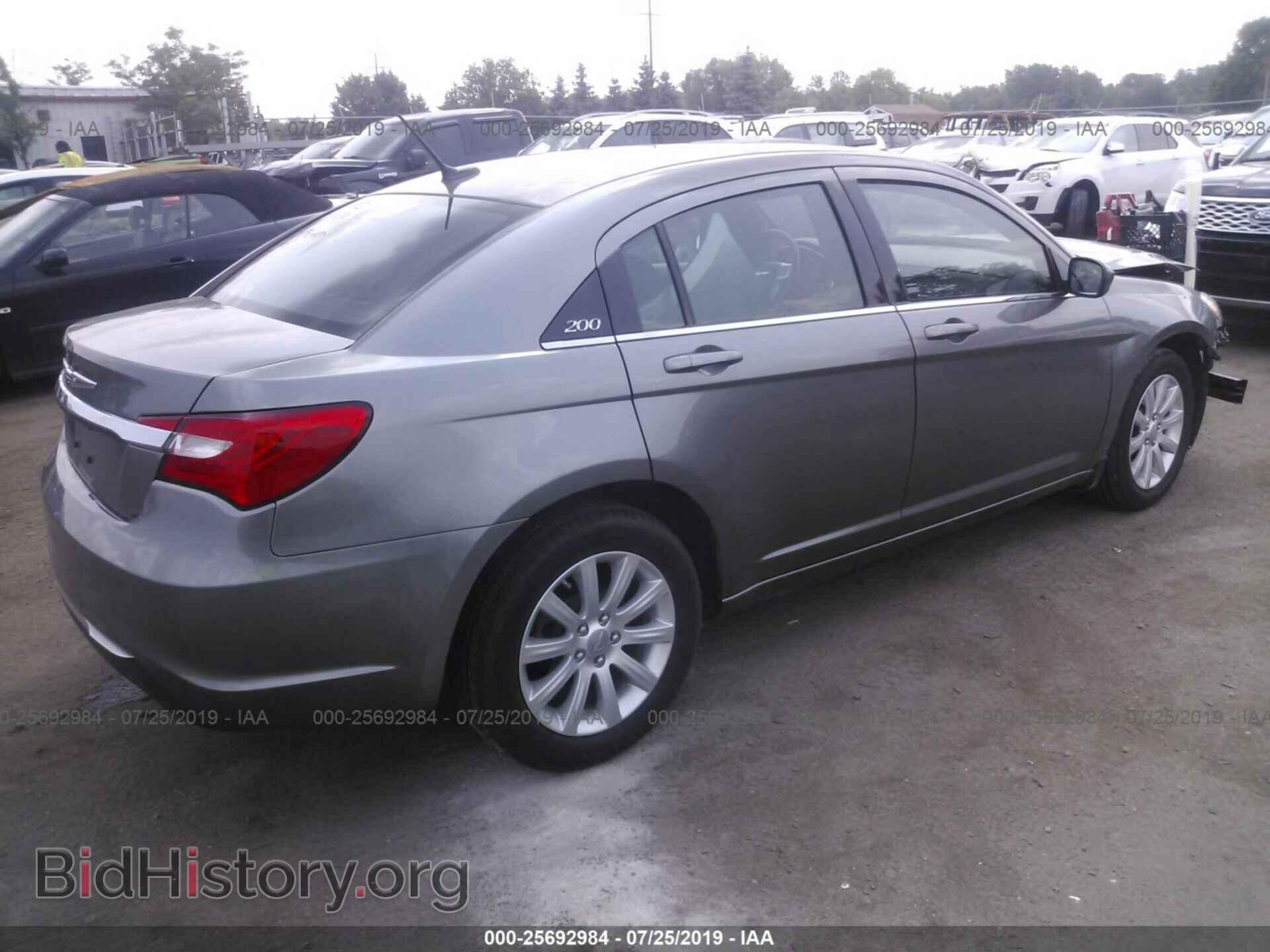2012 CHRYSLER 200 - VIN: 1C3CCBBB5CN226447 - Фото 4
