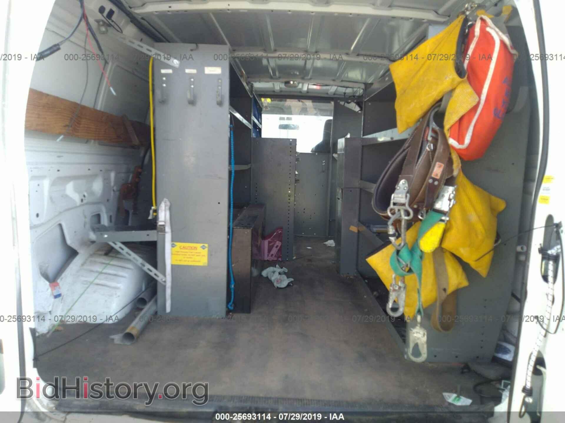 2010 FORD ECONOLINE - VIN: 1FTNE2EL4ADA60329 - Фото 8