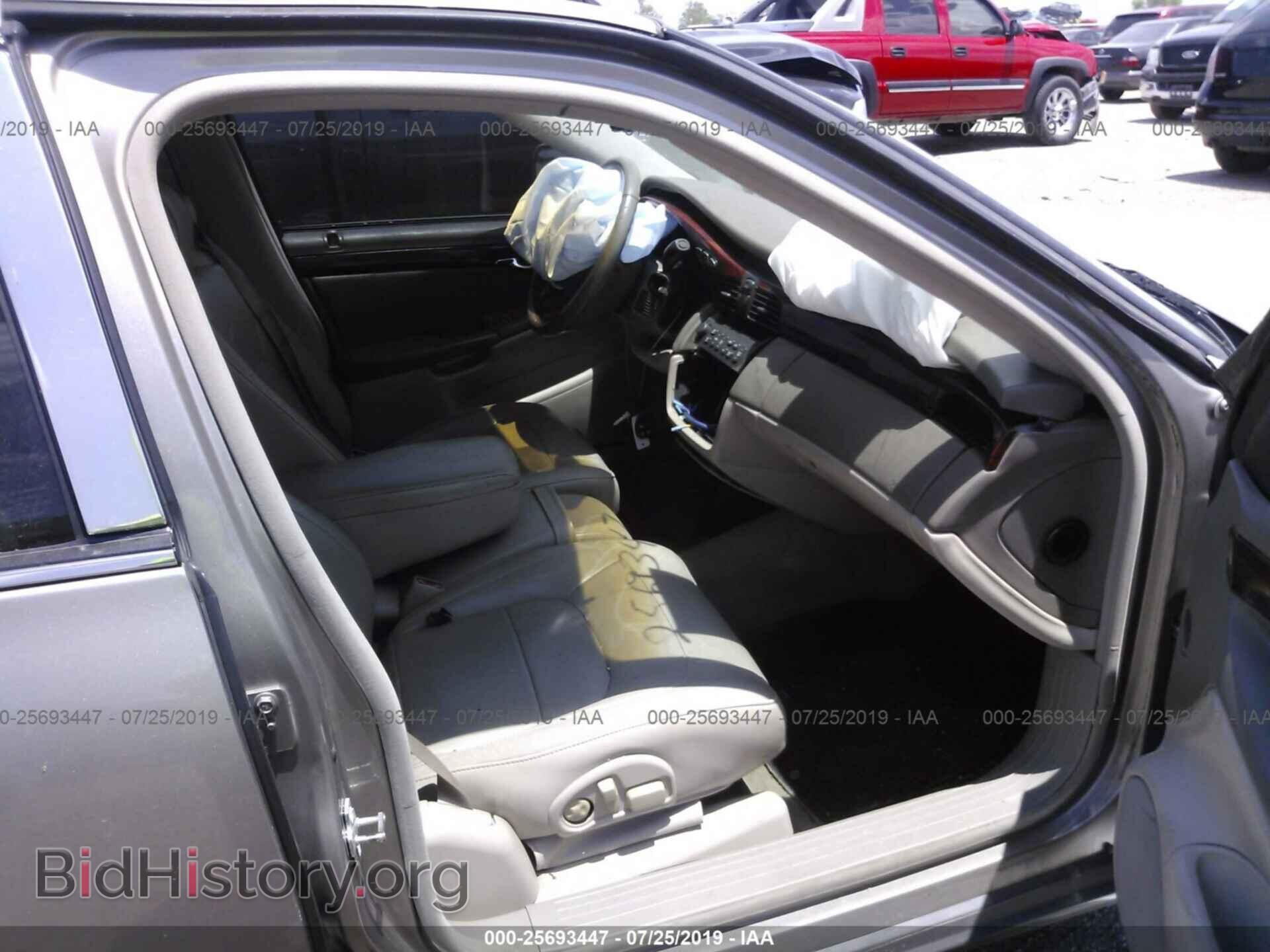 2004 CADILLAC DEVILLE - VIN: 1G6KD54Y04U223182 - Photo 5