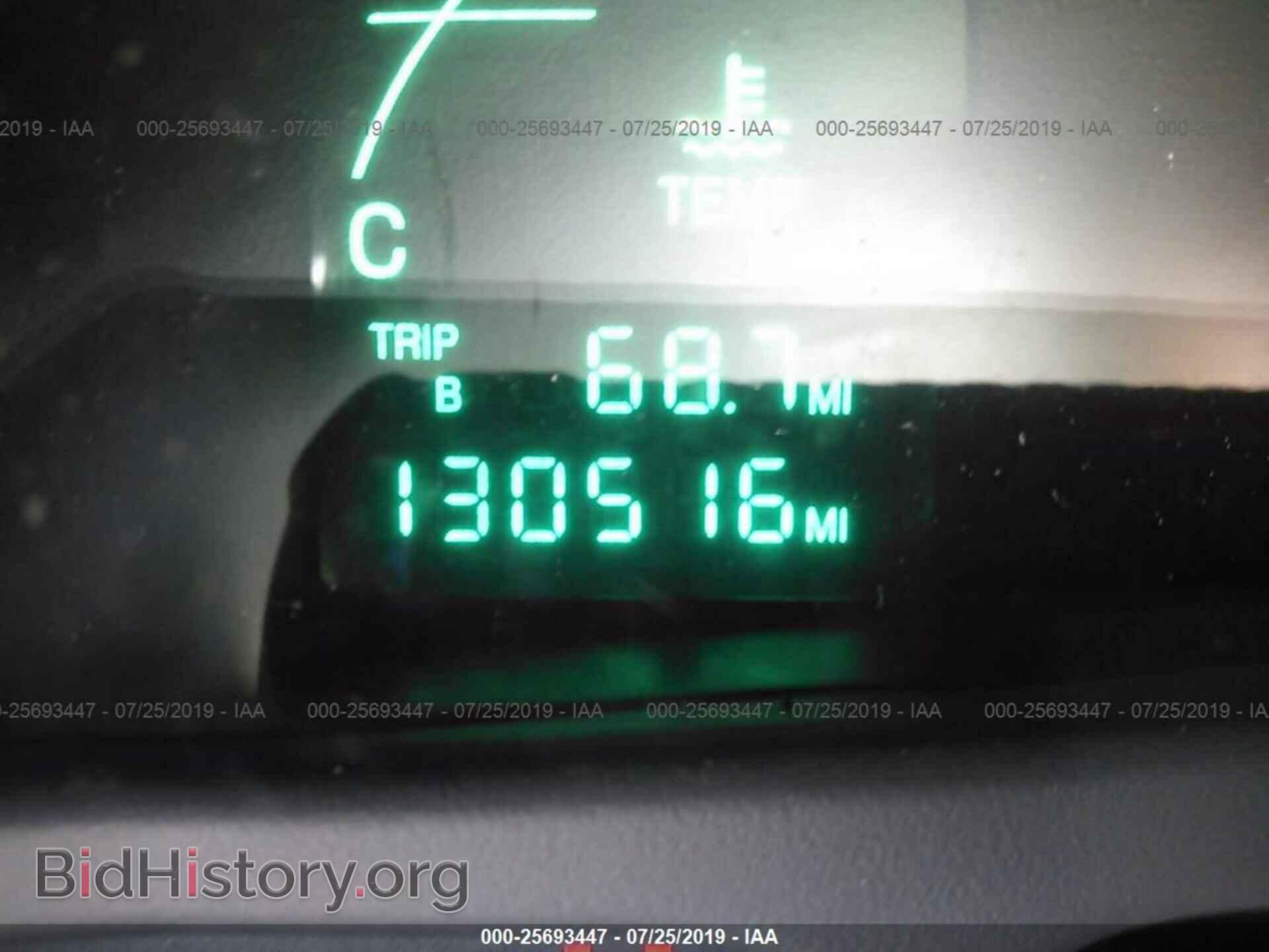 2004 CADILLAC DEVILLE - VIN: 1G6KD54Y04U223182 - Photo 7