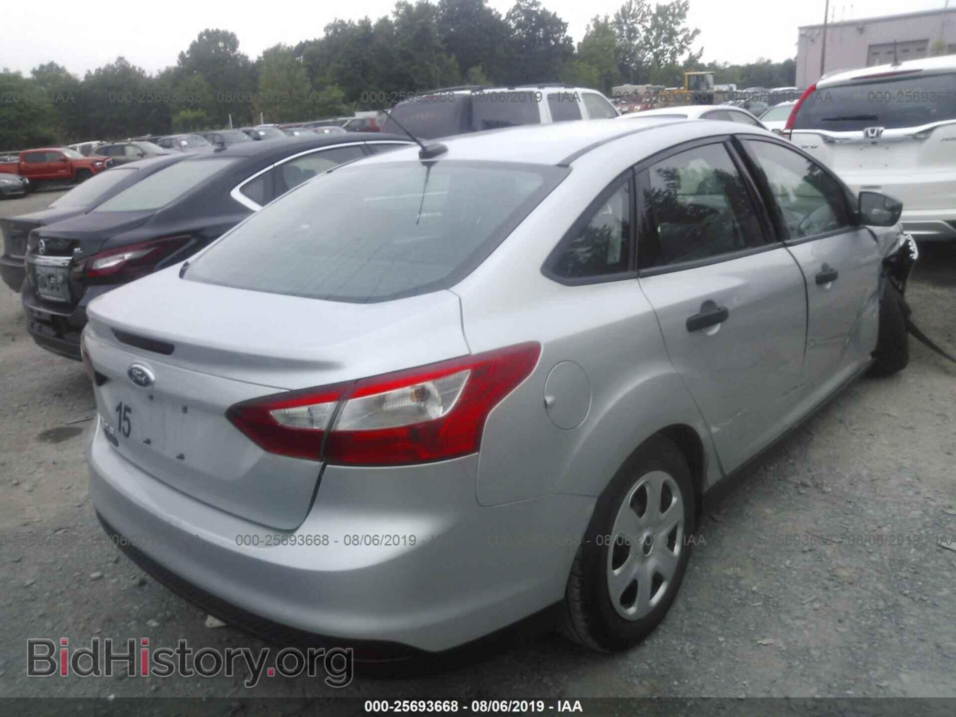 2014 FORD FOCUS - VIN: 1FADP3E21EL172025 - Photo 4