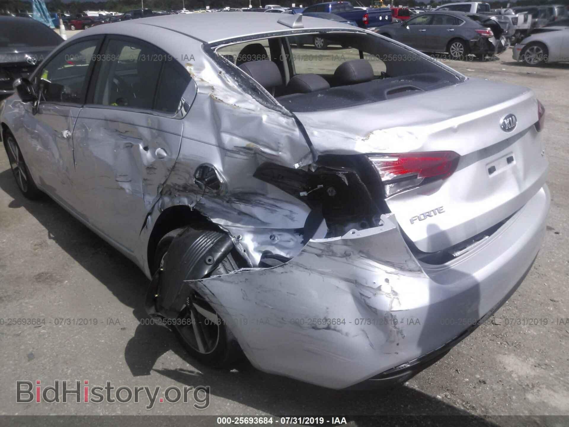 2017 KIA FORTE - VIN: 3KPFL4A8XHE072002 - Фото 6