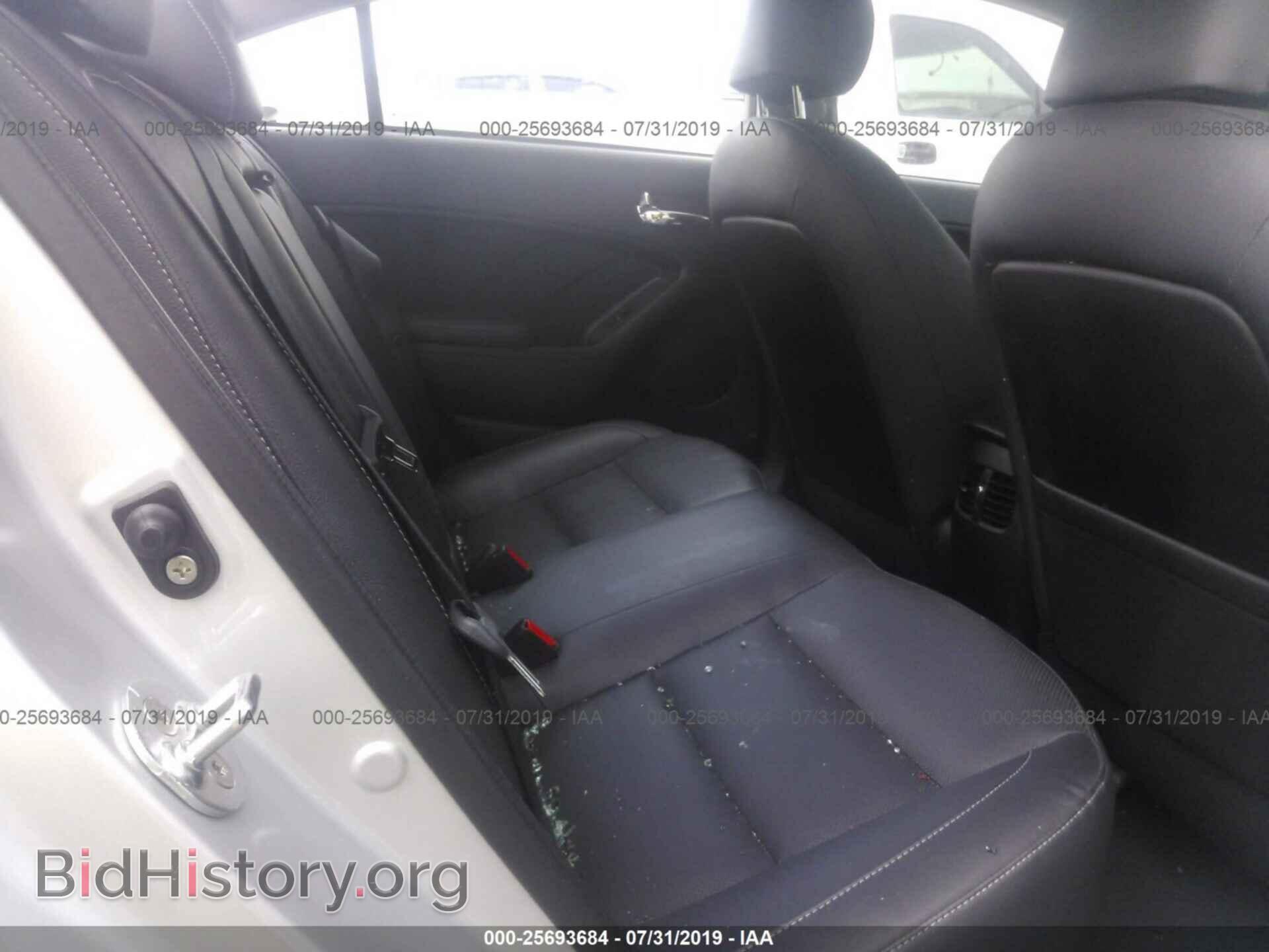 2017 KIA FORTE - VIN: 3KPFL4A8XHE072002 - Фото 8