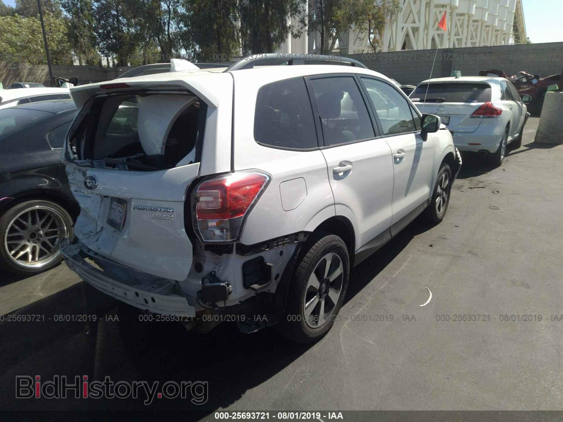 2017 SUBARU FORESTER - VIN: JF2SJAGC6HH801414 - Photo 4