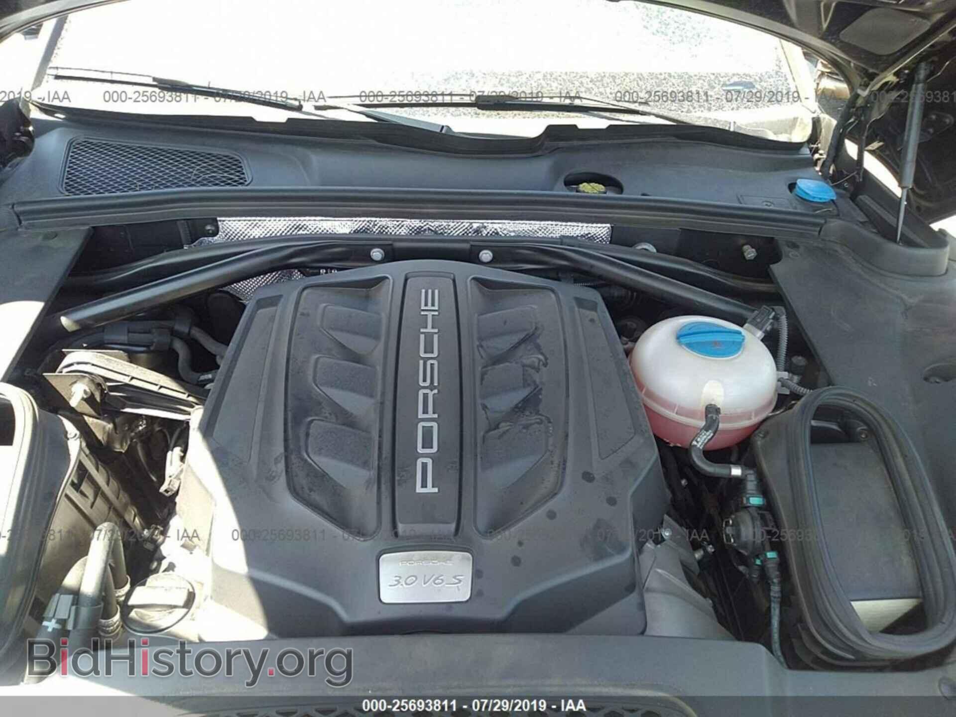 2015 PORSCHE MACAN - VIN: WP1AB2A51FLB66862 - Photo 10