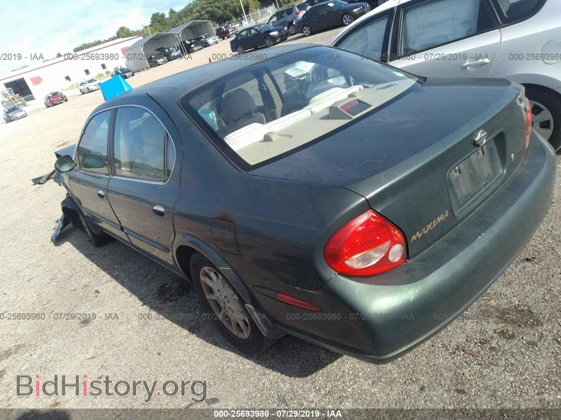 2000 NISSAN MAXIMA - VIN: JN1CA31D6YT720199 - Фото 3