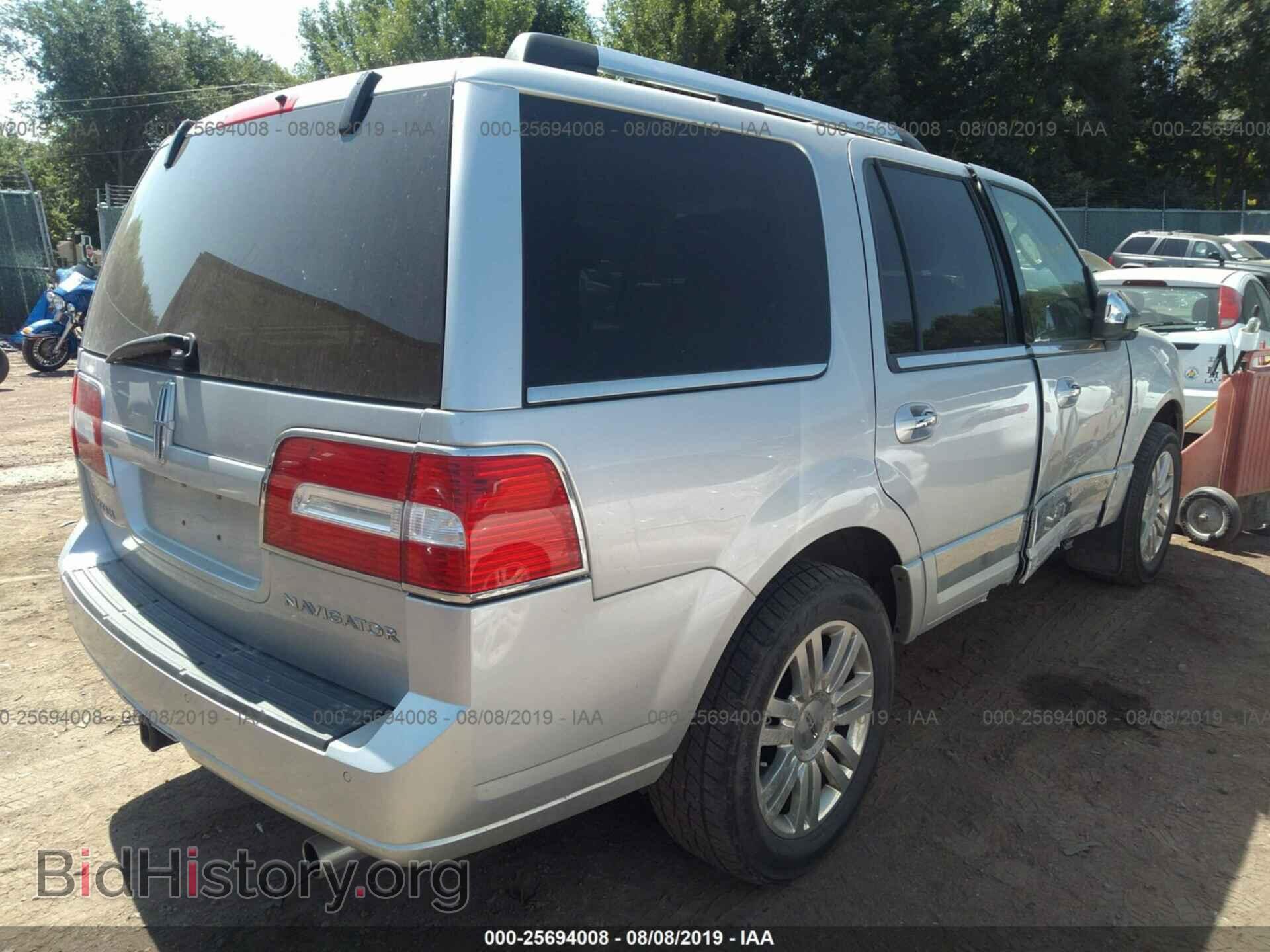 2012 LINCOLN NAVIGATOR - VIN: 5LMJJ2J52CEL02848 - Фото 4