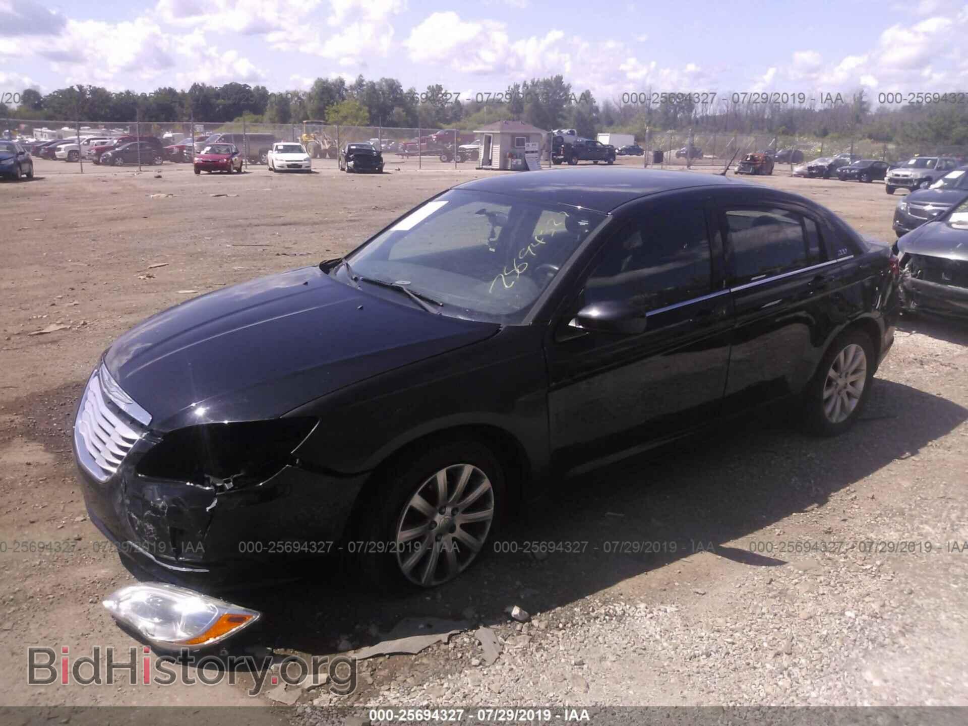 2012 CHRYSLER 200 - VIN: 1C3CCBBB7CN131162 - Фото 2