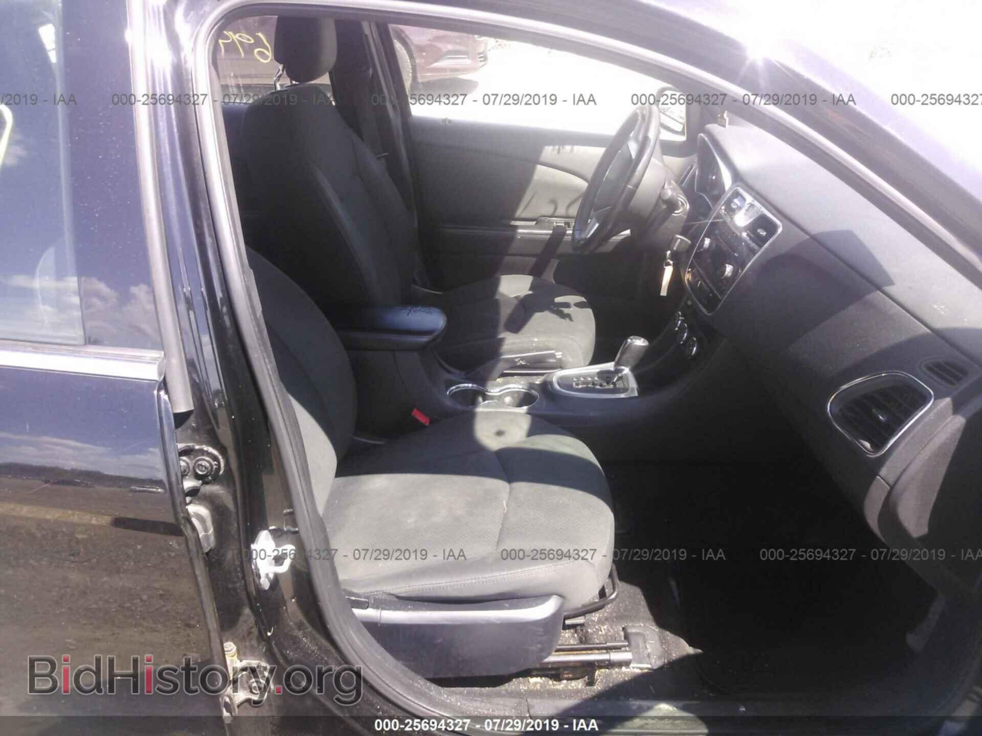 2012 CHRYSLER 200 - VIN: 1C3CCBBB7CN131162 - Фото 5
