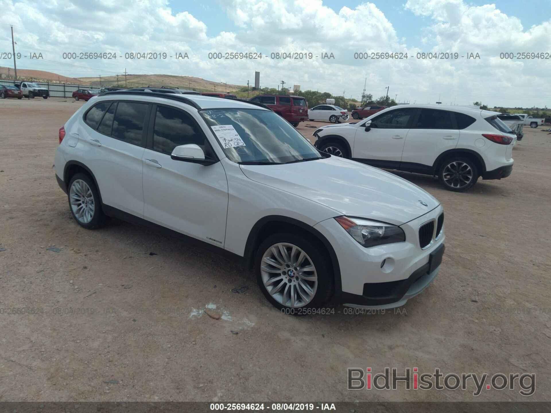 Photo WBAVM1C51FV318175 - BMW X1 2015