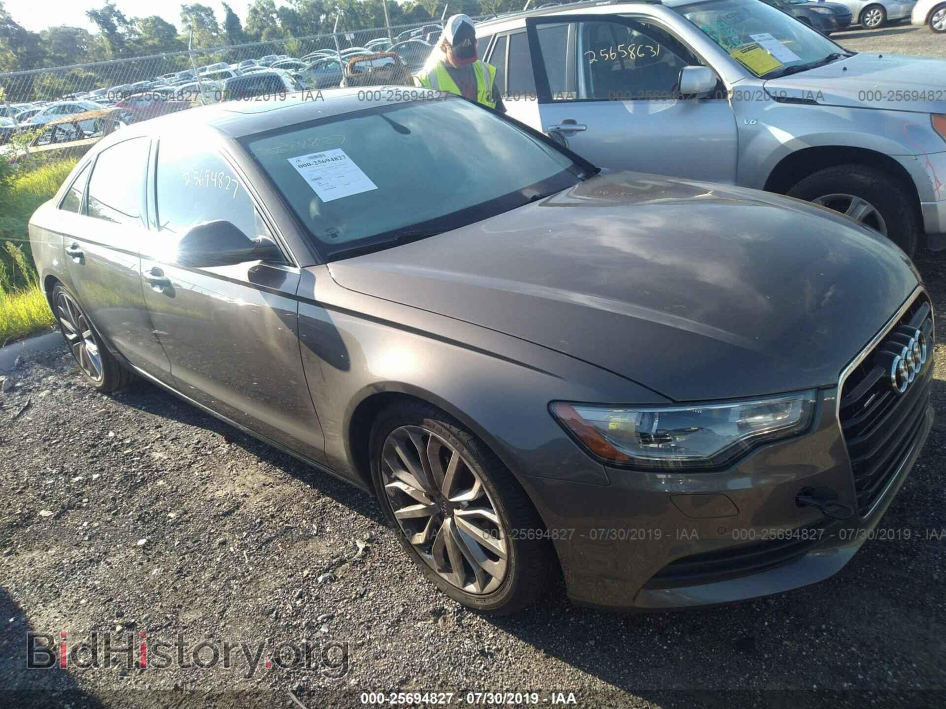 Photo WAUDFAFC5CN138287 - AUDI A6 2012