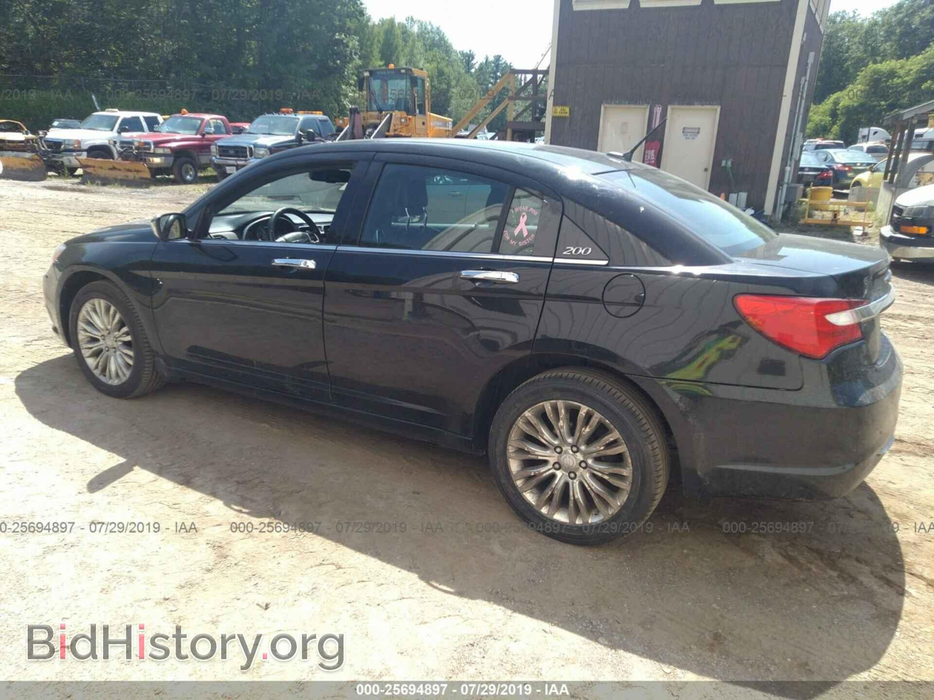 2012 CHRYSLER 200 - VIN: 1C3CCBCB1CN255457 - Фото 3
