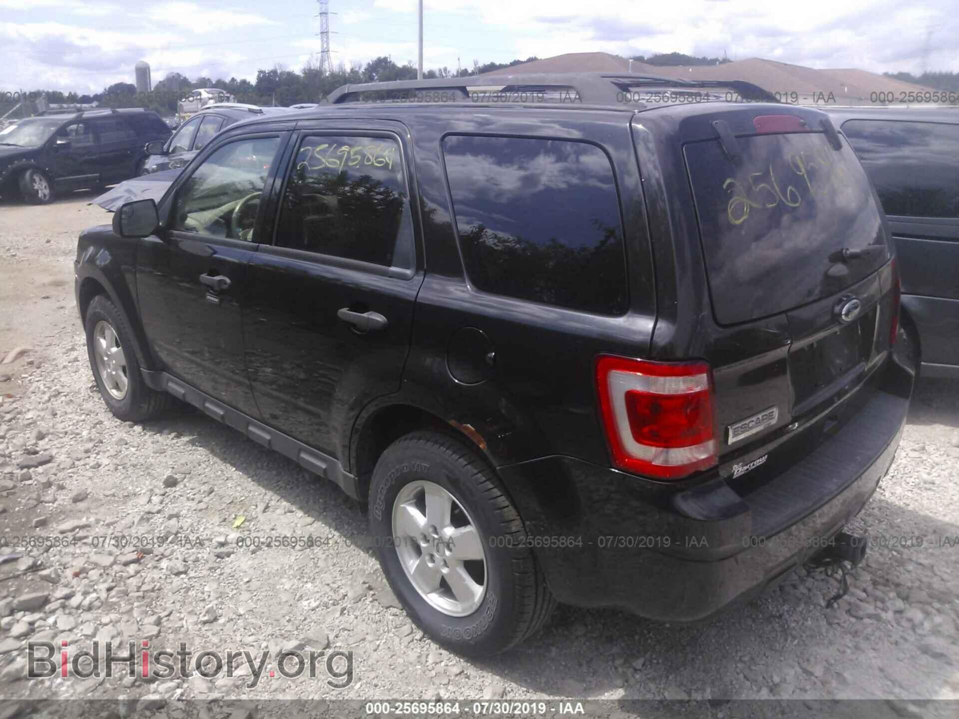 2011 FORD ESCAPE - VIN: 1FMCU9D75BKB08842 - Photo 3