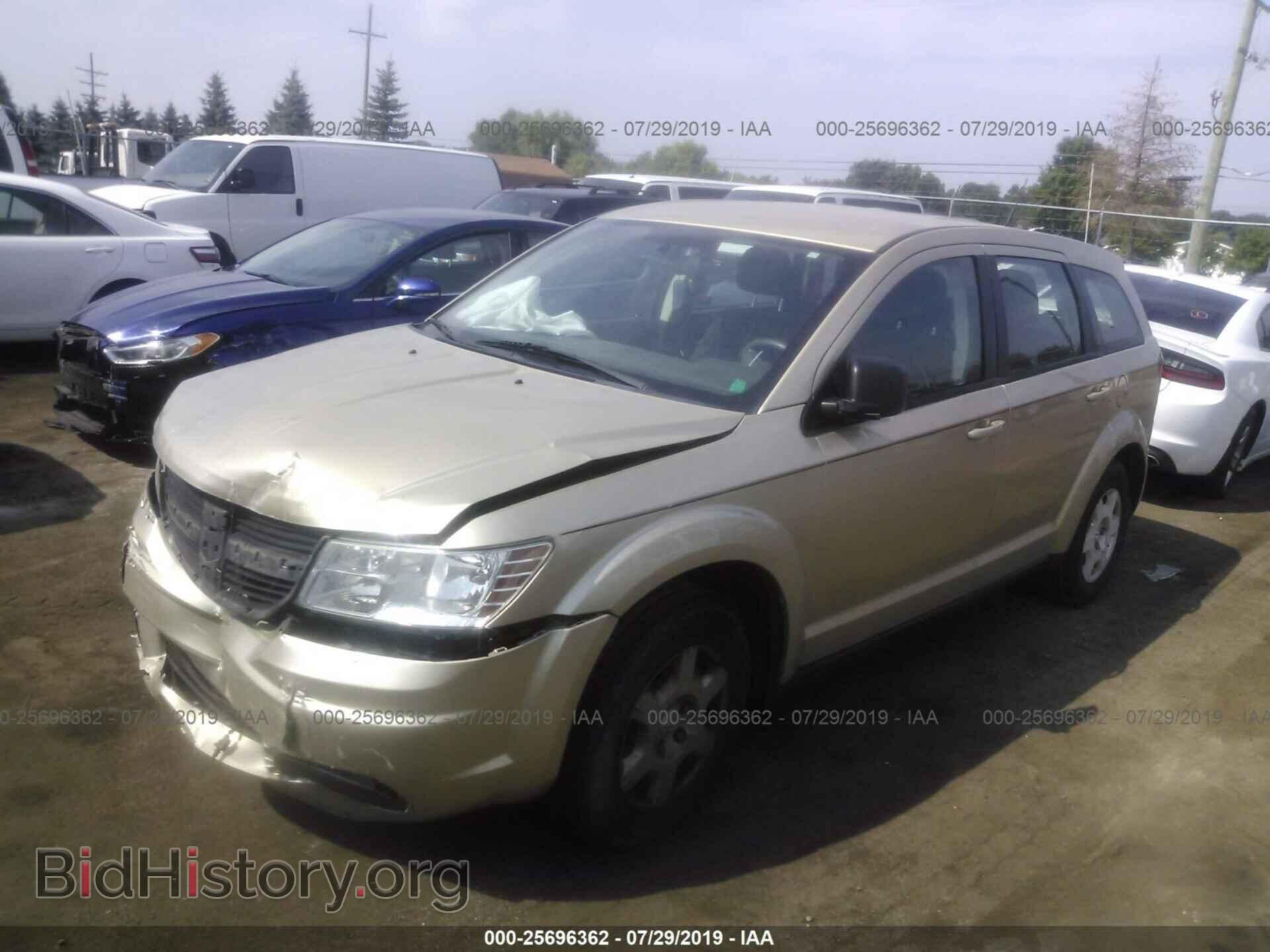 2010 Dodge Journey - VIN: 3D4PG4FB1AT233743 - Фото 2