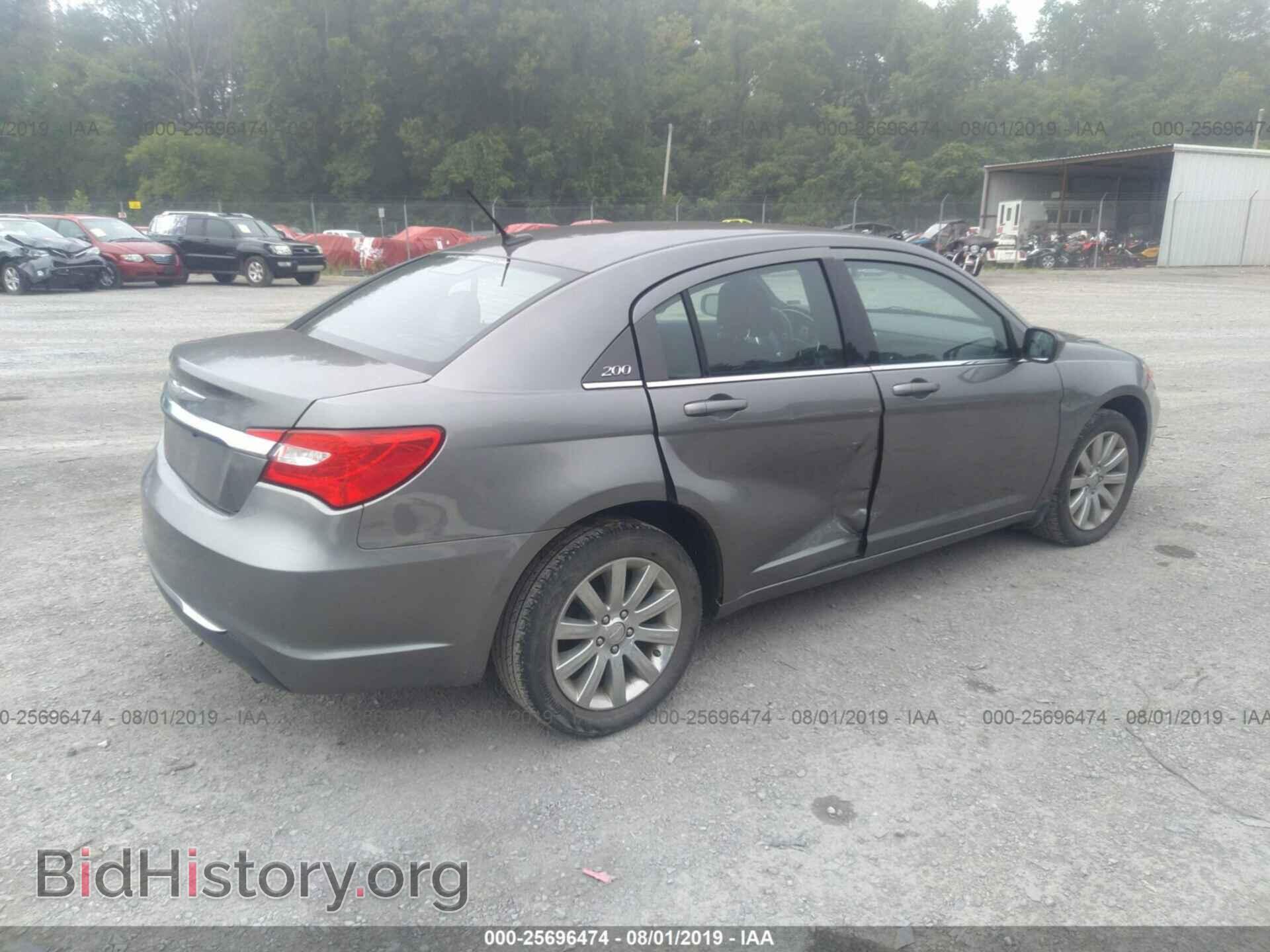 2013 CHRYSLER 200 - VIN: 1C3CCBBB4DN577688 - Фото 4