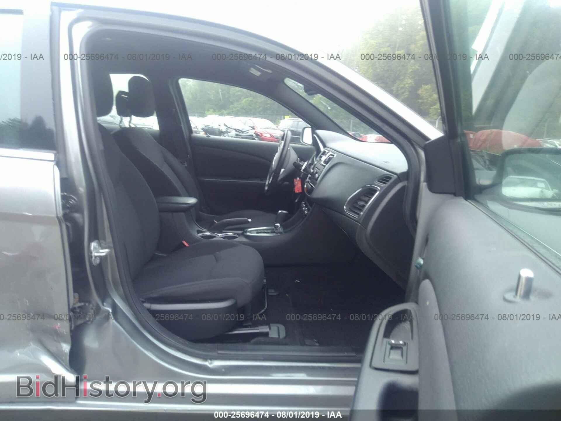 2013 CHRYSLER 200 - VIN: 1C3CCBBB4DN577688 - Фото 5