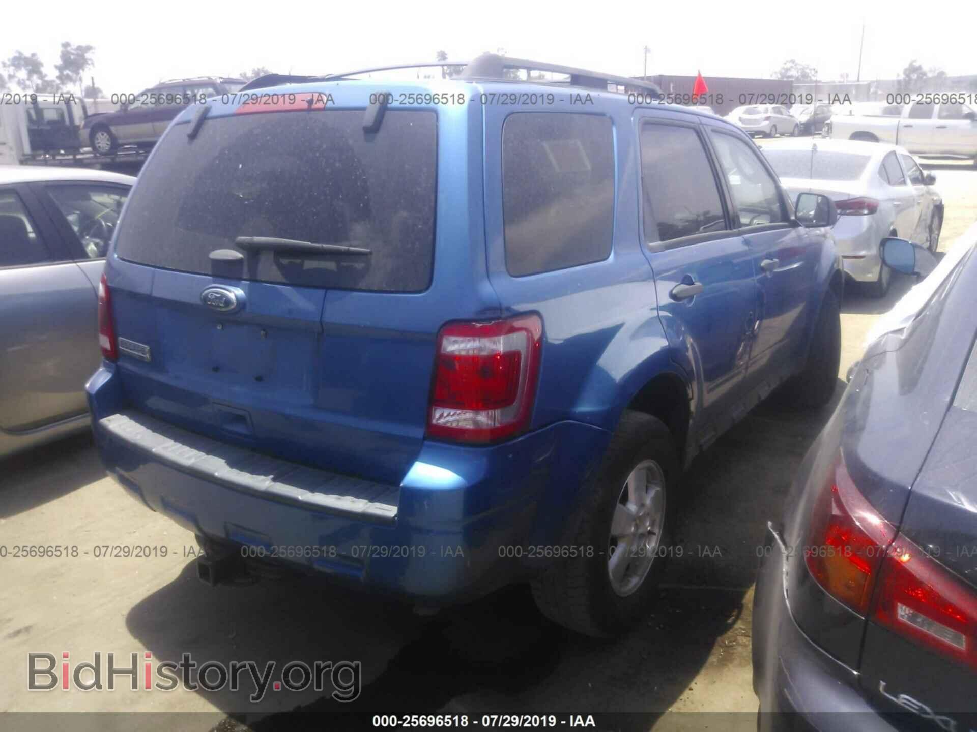 2011 FORD ESCAPE - VIN: 1FMCU0D74BKB32206 - Photo 4