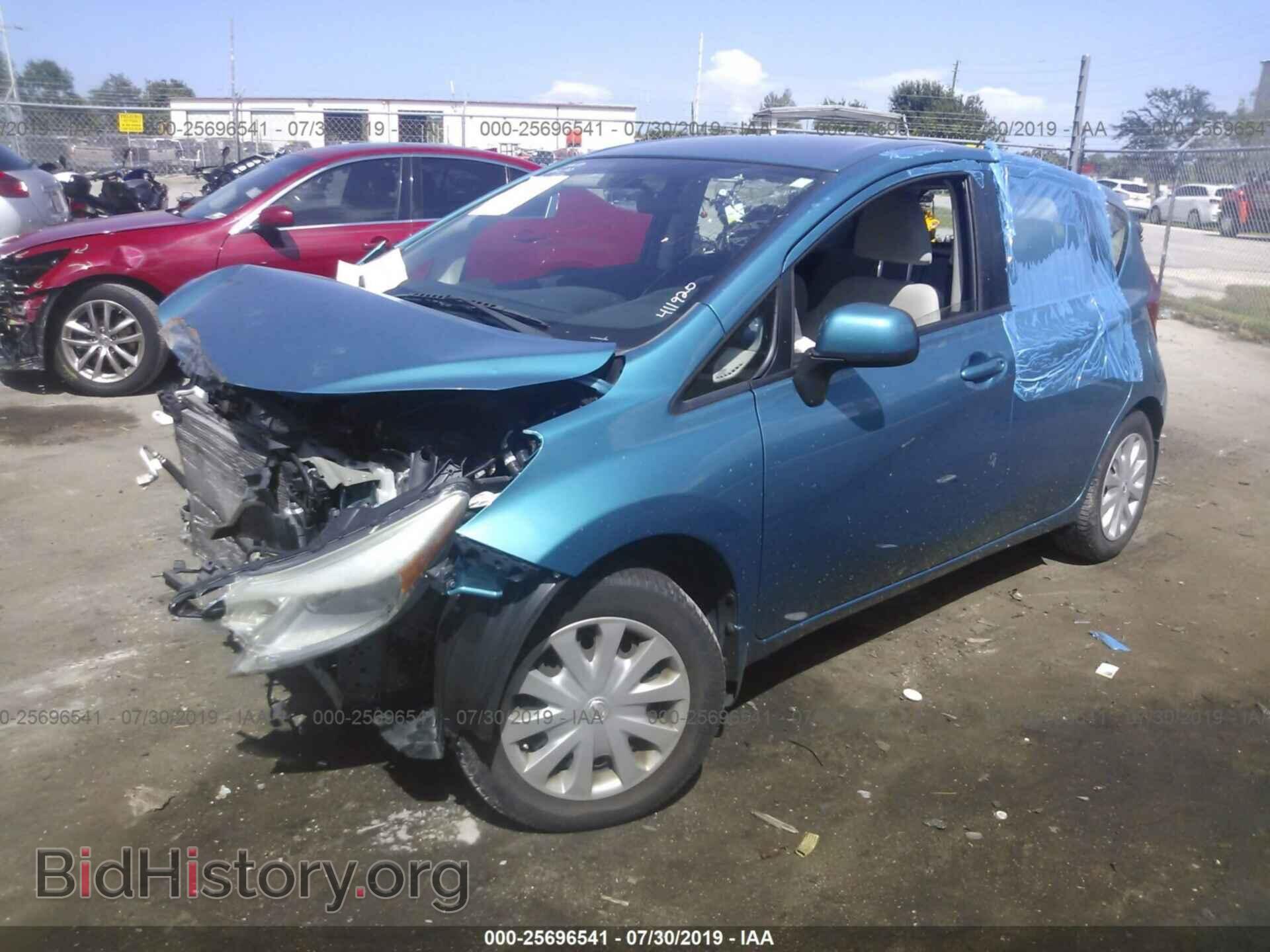 2014 NISSAN VERSA NOTE - VIN: 3N1CE2CP2EL411920 - Фото 2