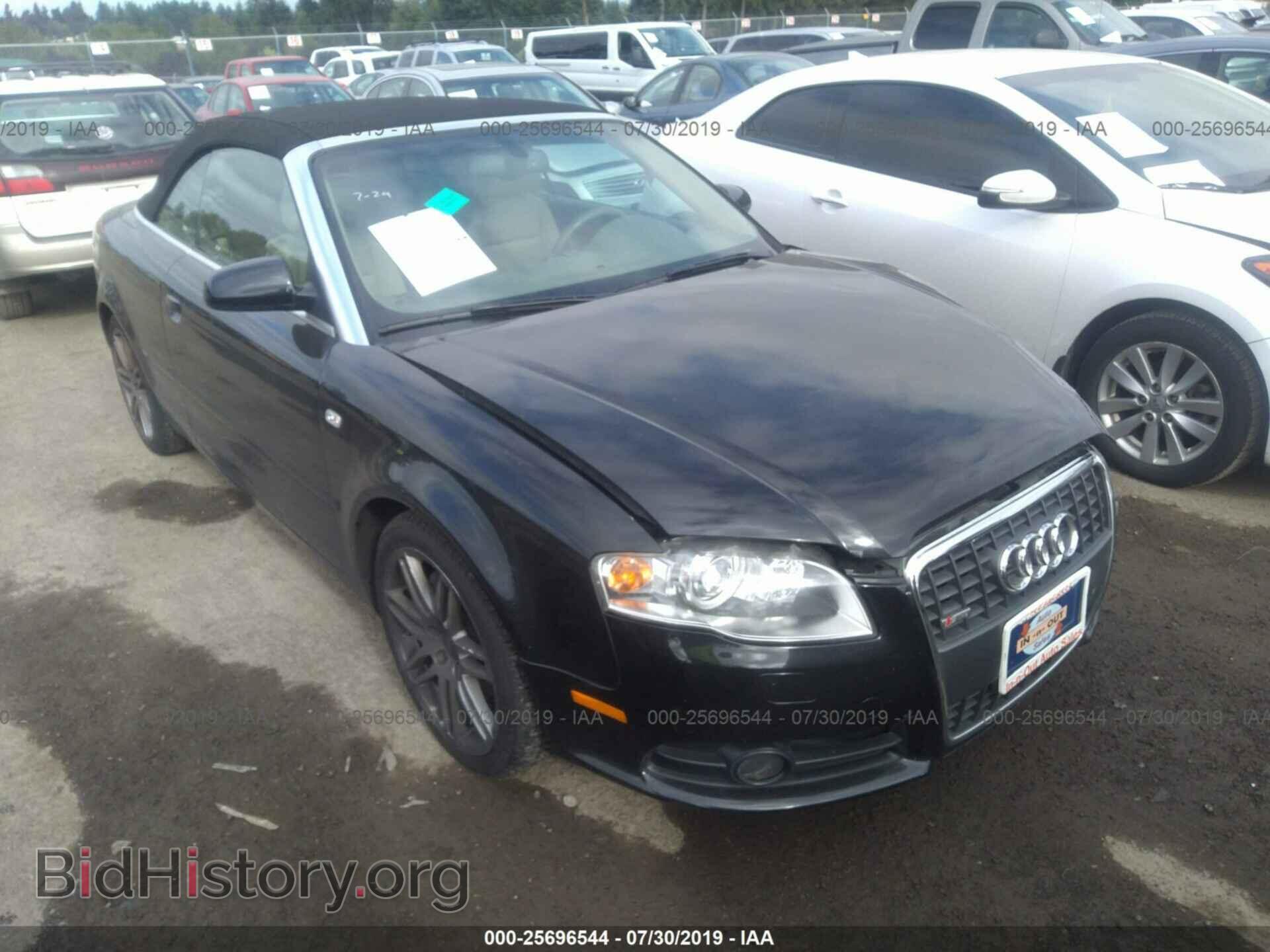 Фотография WAUDF48H39K008240 - AUDI A4 2009