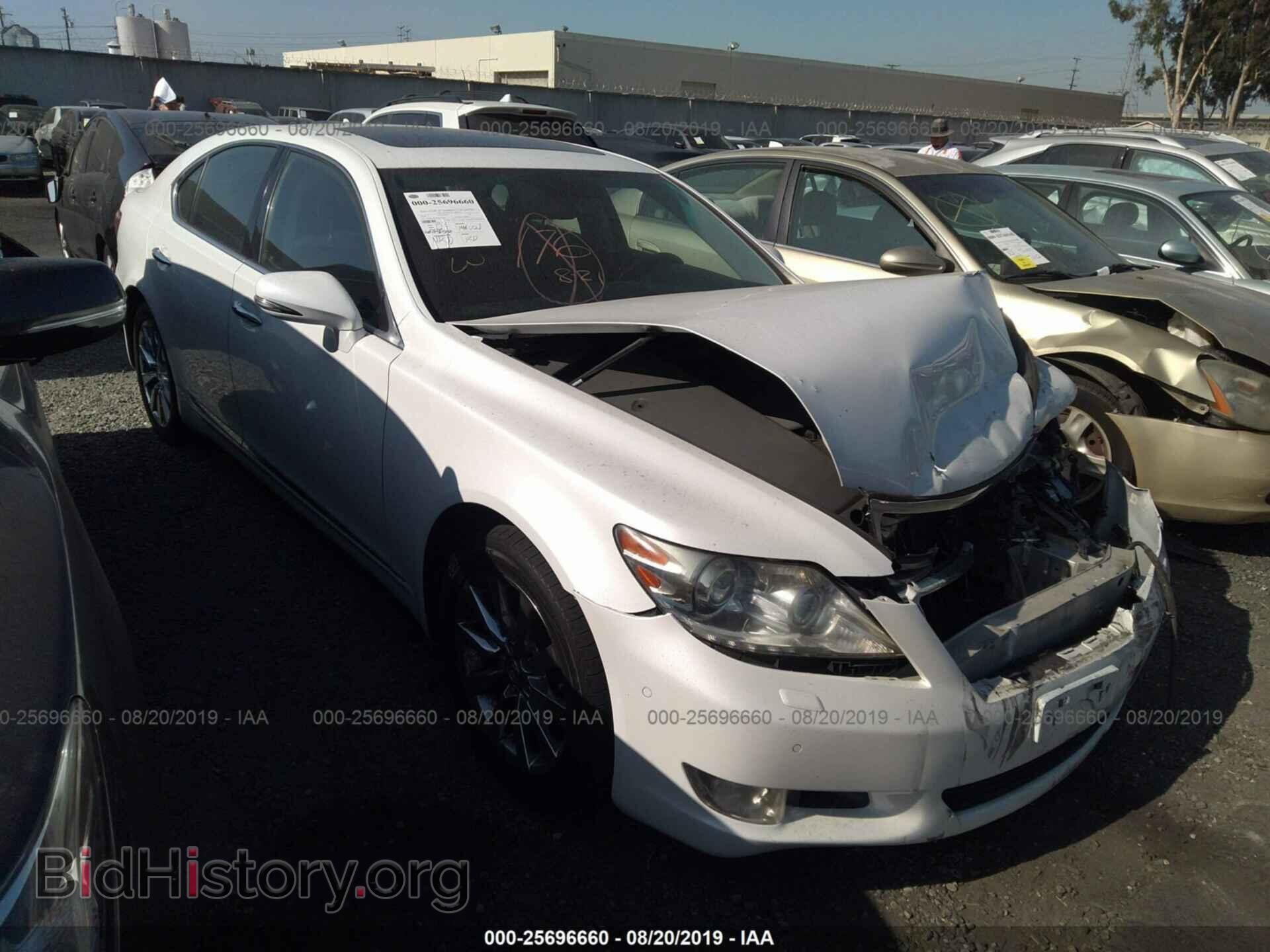 Фотография JTHBL5EF5A5092249 - LEXUS LS 2010