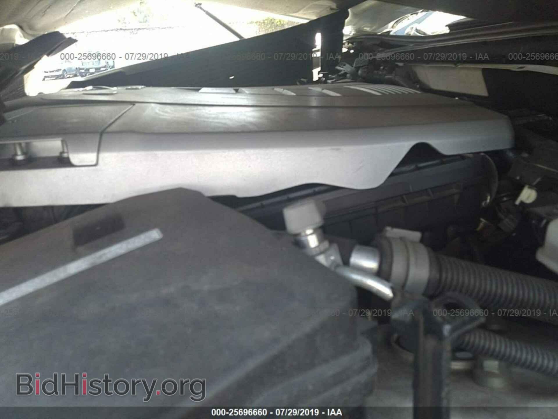 2010 LEXUS LS - VIN: JTHBL5EF5A5092249 - Фото 10